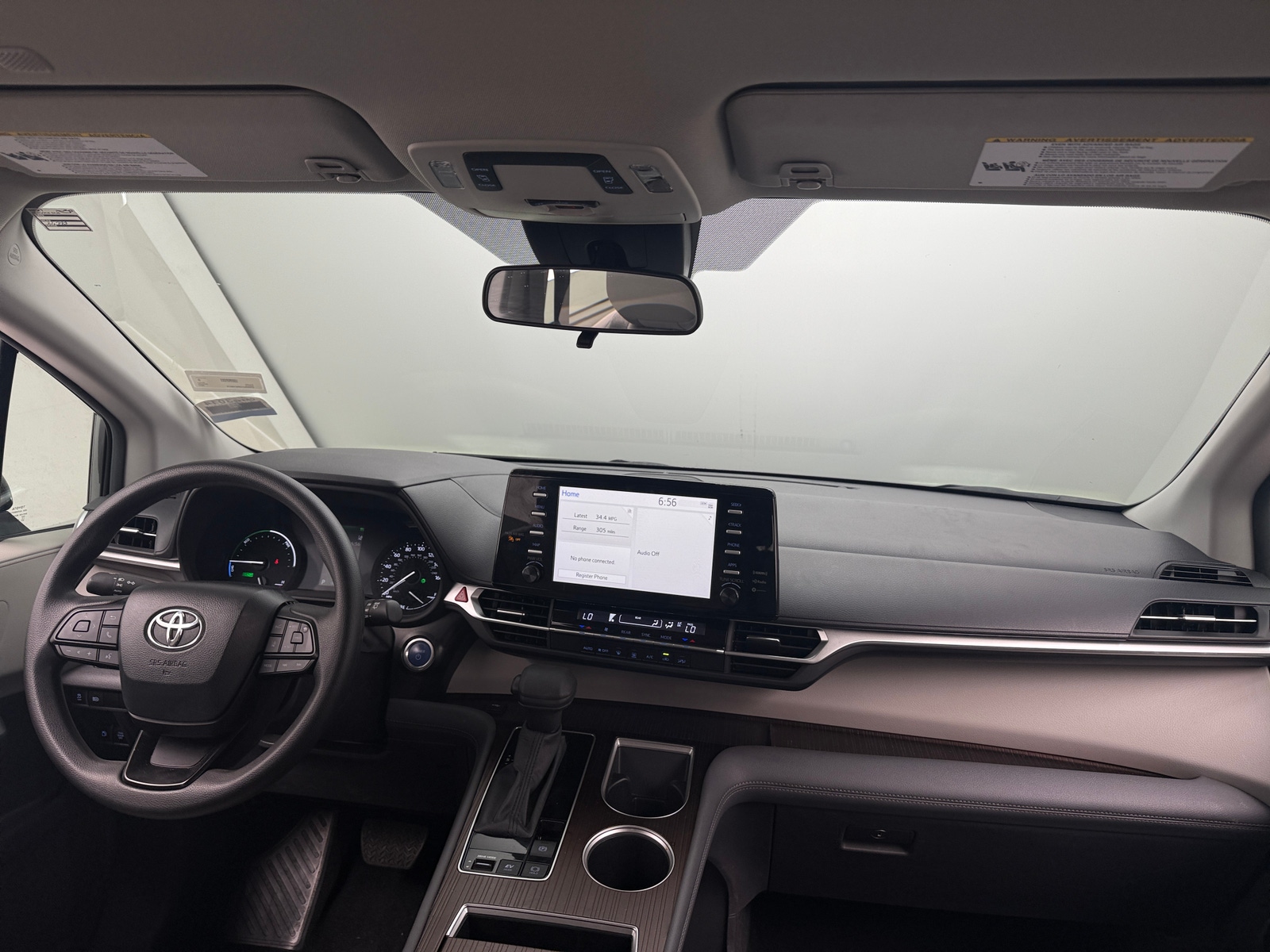 Thumbnail: 2024 Toyota Sienna - 3