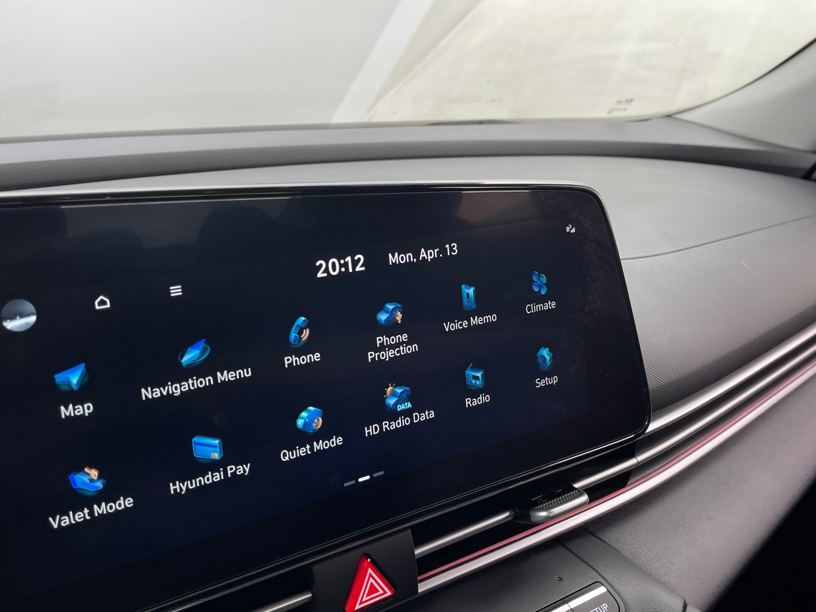 Thumbnail: 2024 Hyundai Elantra - 4