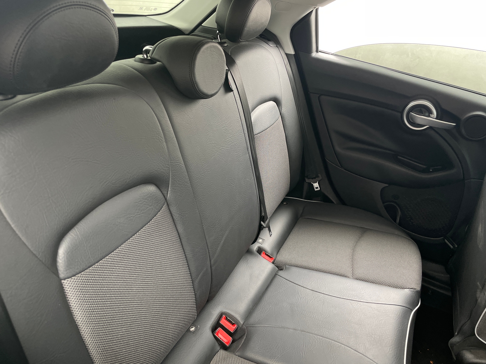 Thumbnail: 2018 Fiat 500X - 6