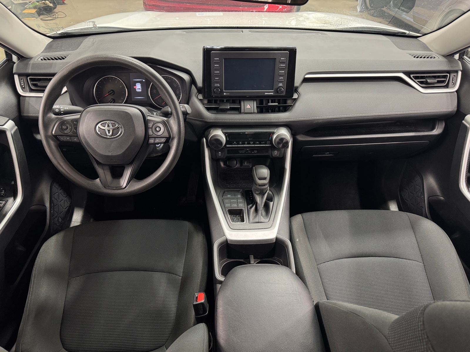 Thumbnail: 2022 Toyota RAV4 - 3