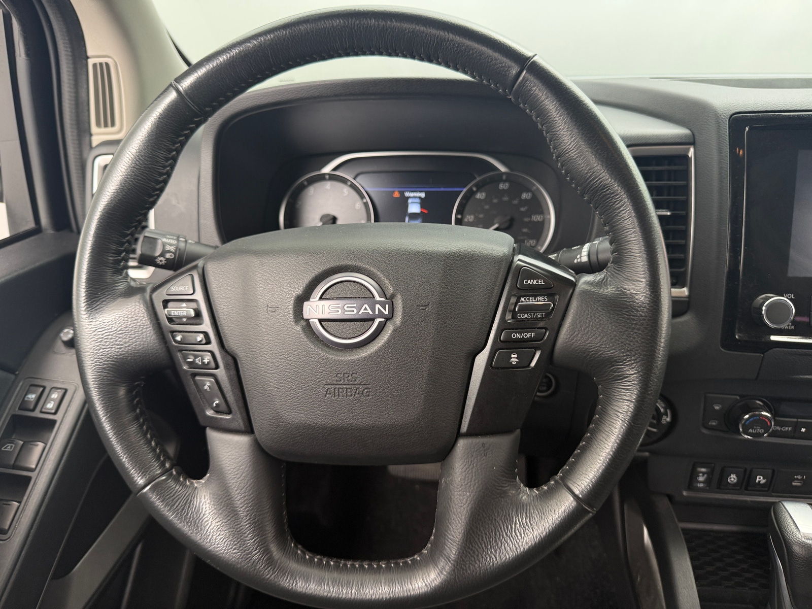 Thumbnail: 2023 Nissan Frontier - 5