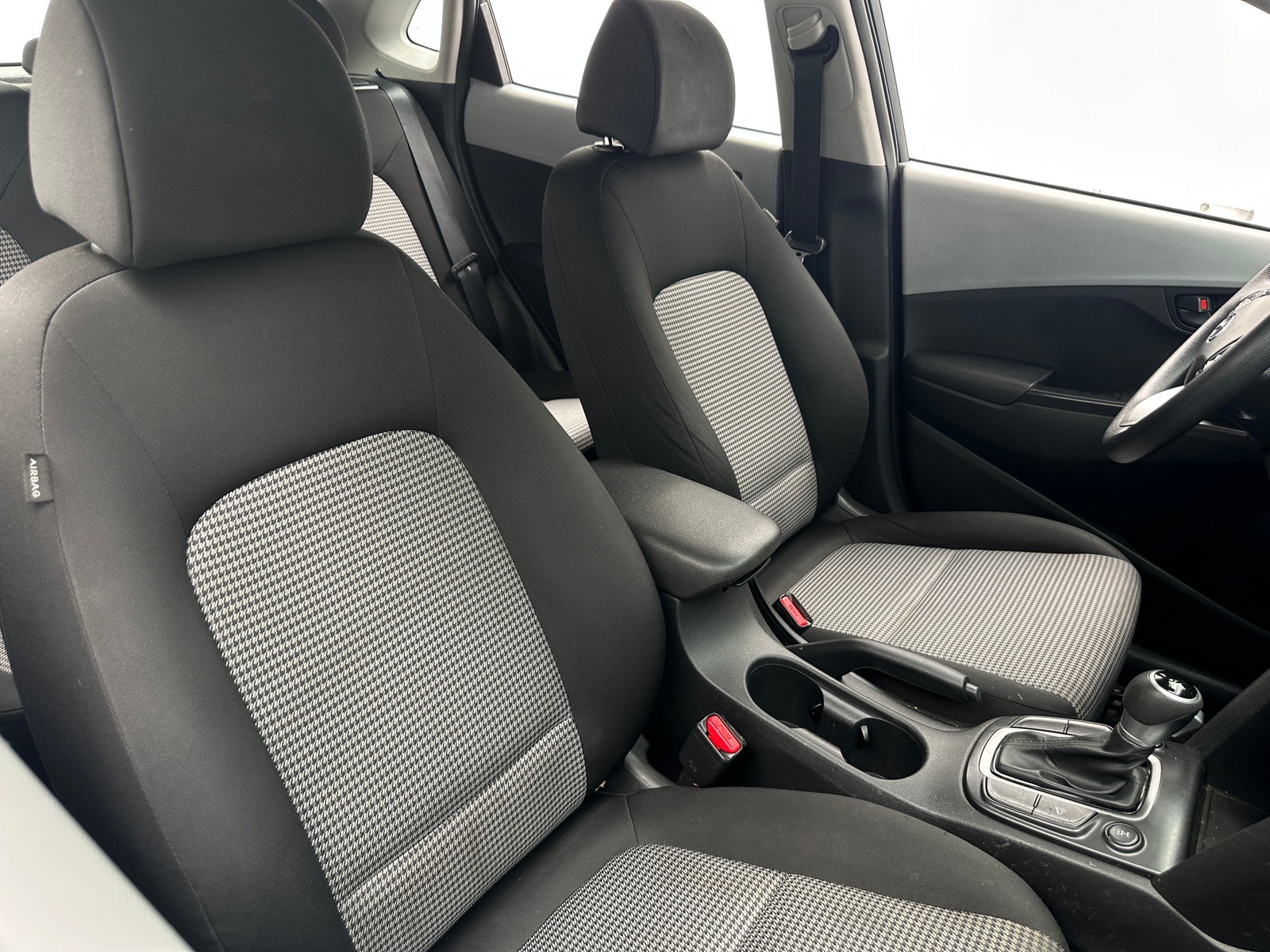 Thumbnail: 2019 Hyundai Kona - 2