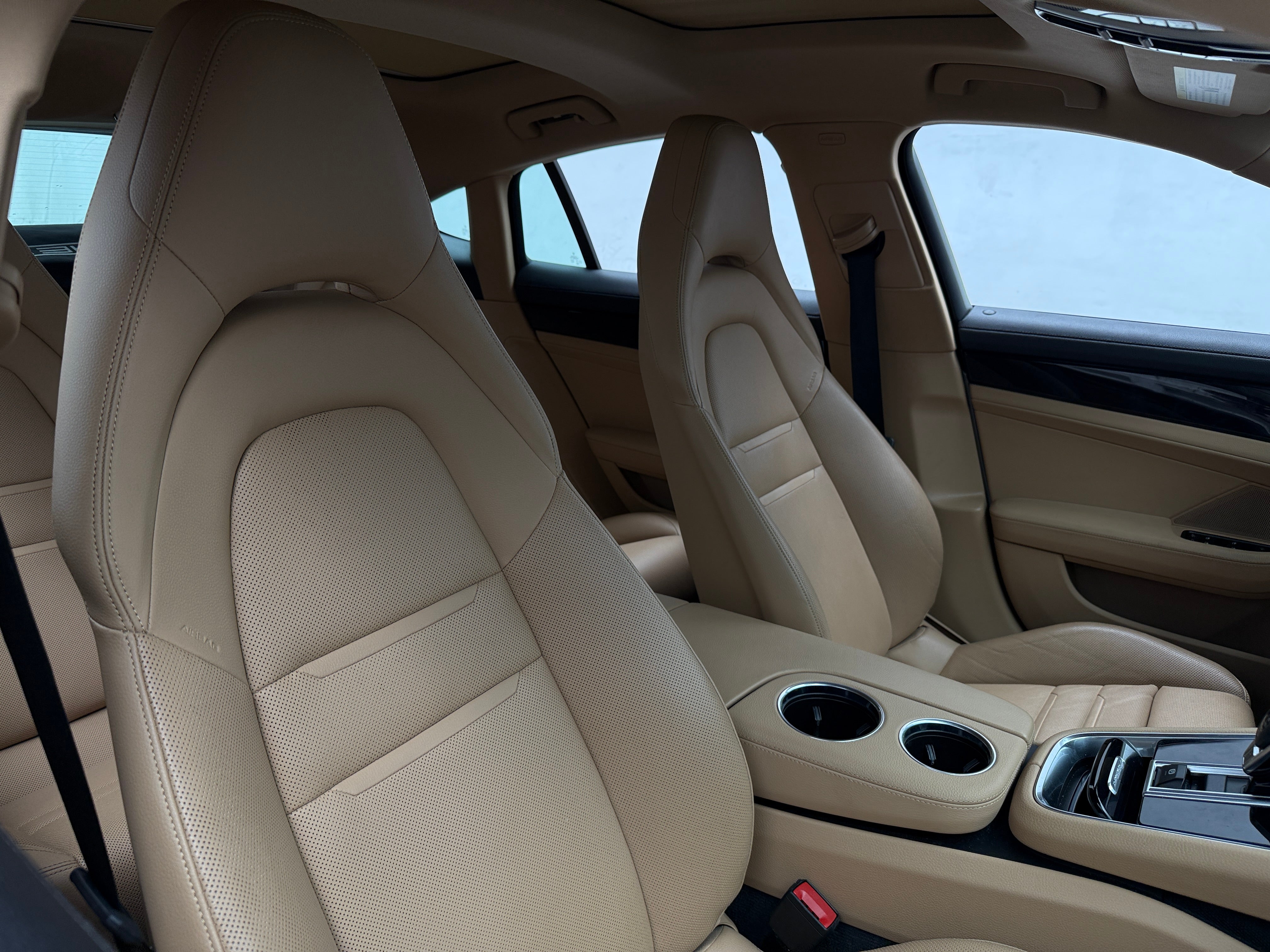 2021 Porsche Panamera