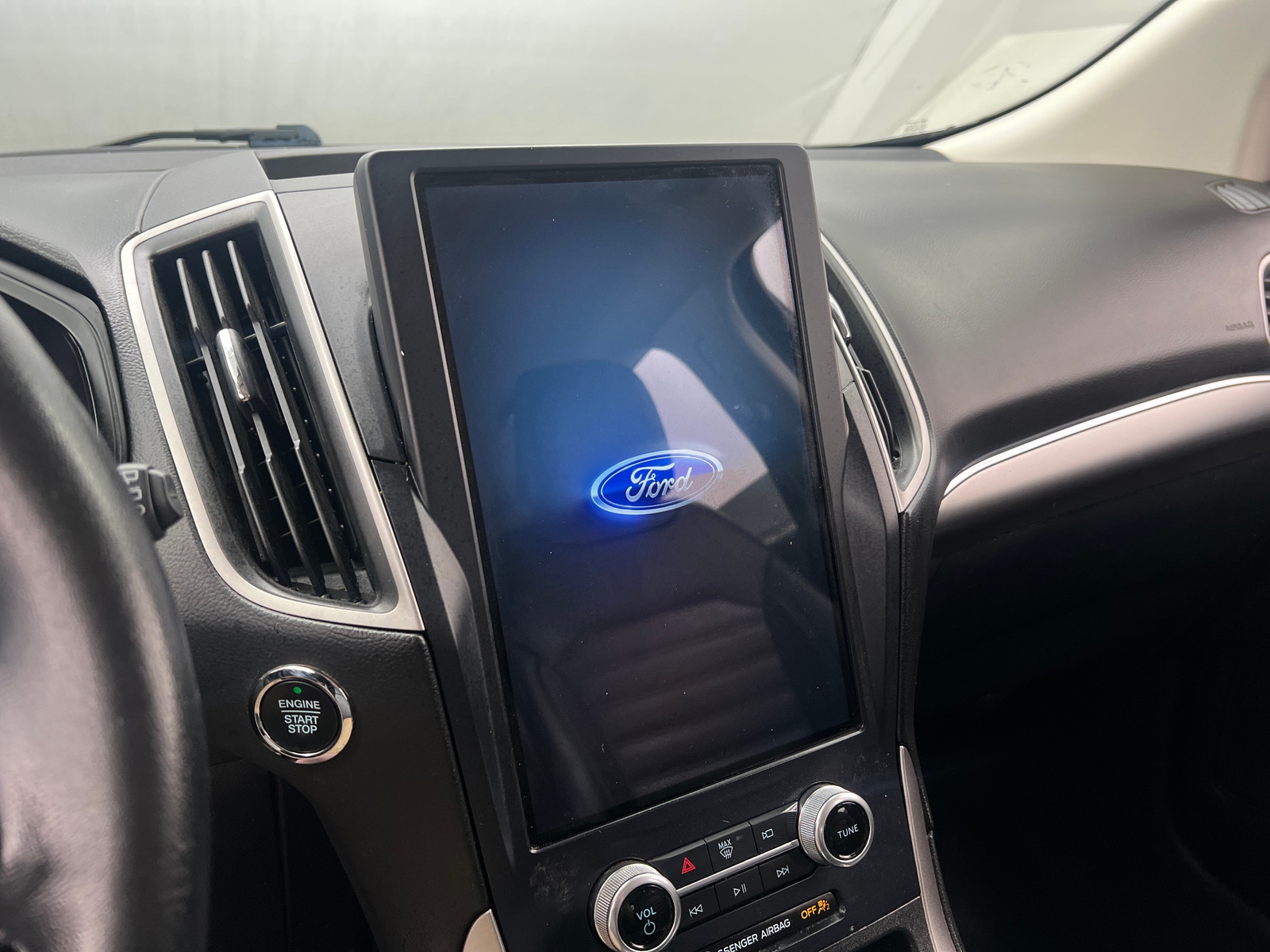 Thumbnail: 2022 Ford Edge - 3