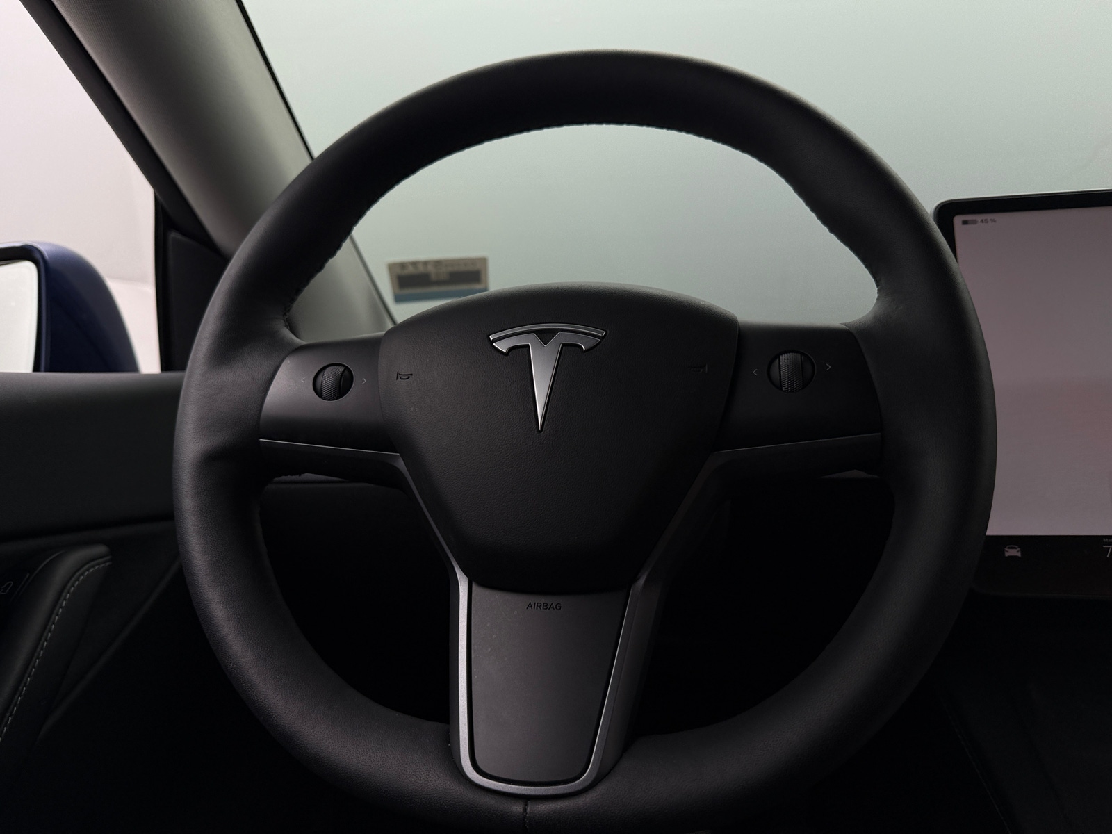 Thumbnail: 2022 Tesla Model Y - 4
