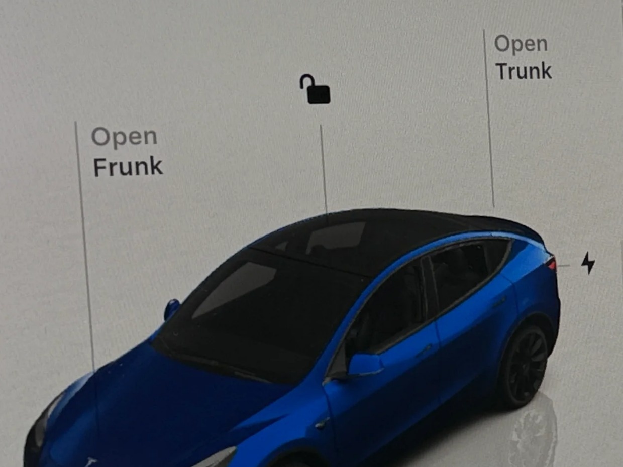 Thumbnail: 2022 Tesla Model Y - 3