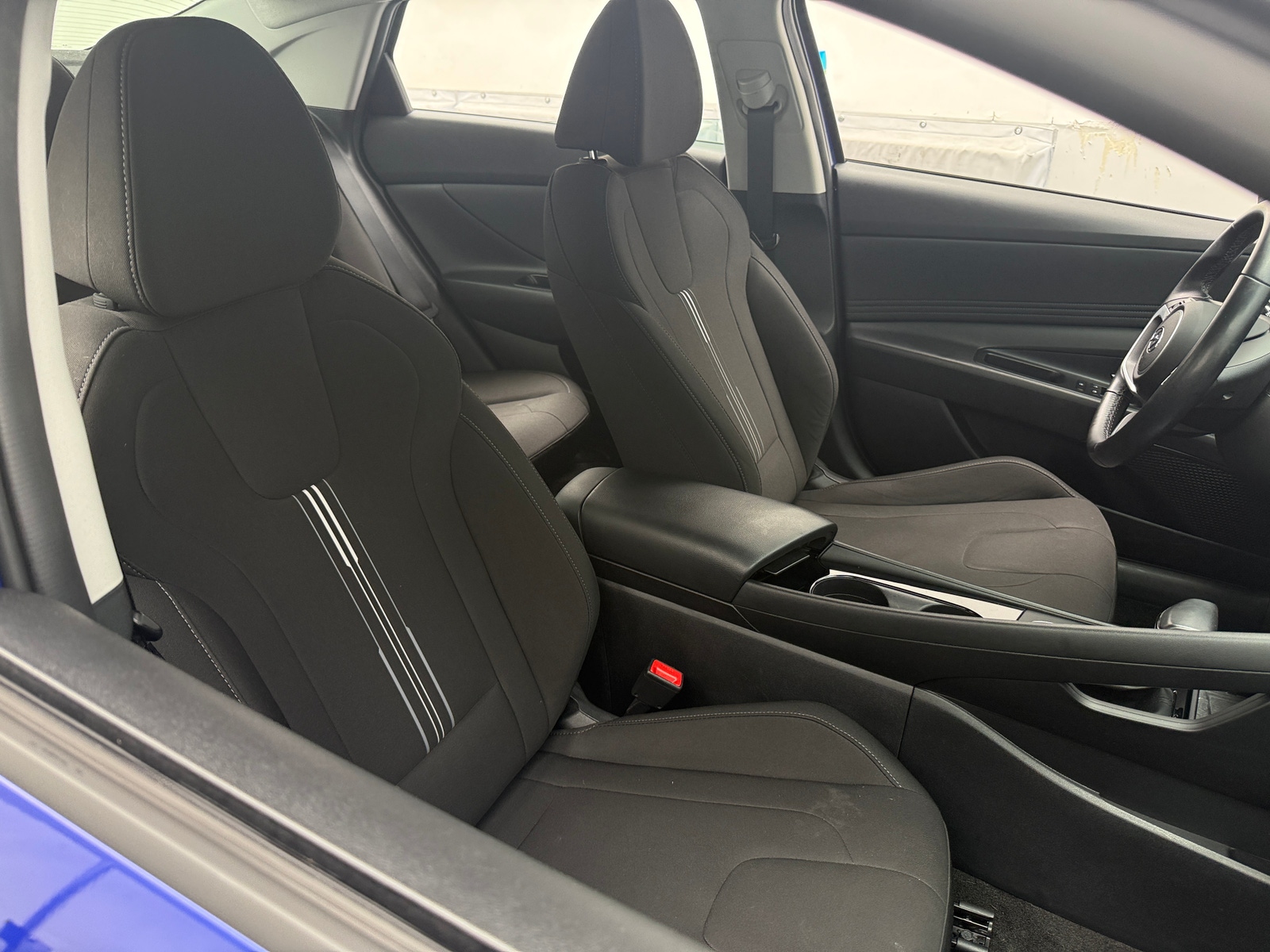 Thumbnail: 2022 Hyundai Elantra - 2