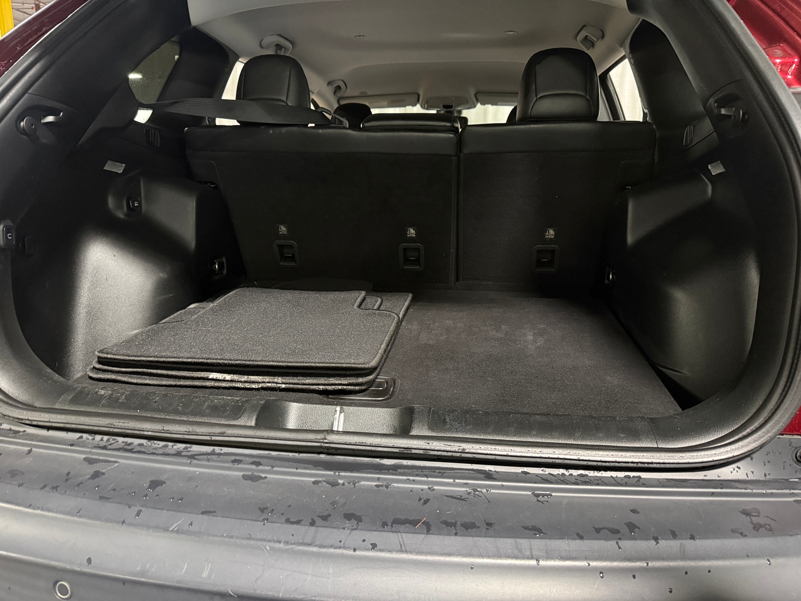 Thumbnail: 2019 Jeep Cherokee - 6