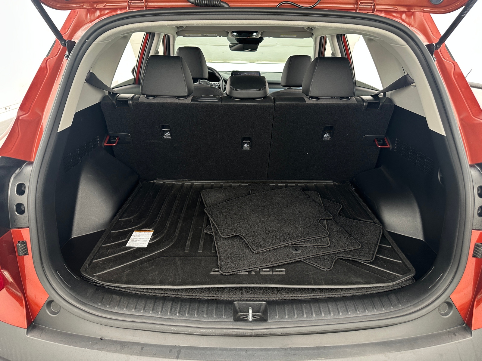 Thumbnail: 2023 Kia Seltos - 7