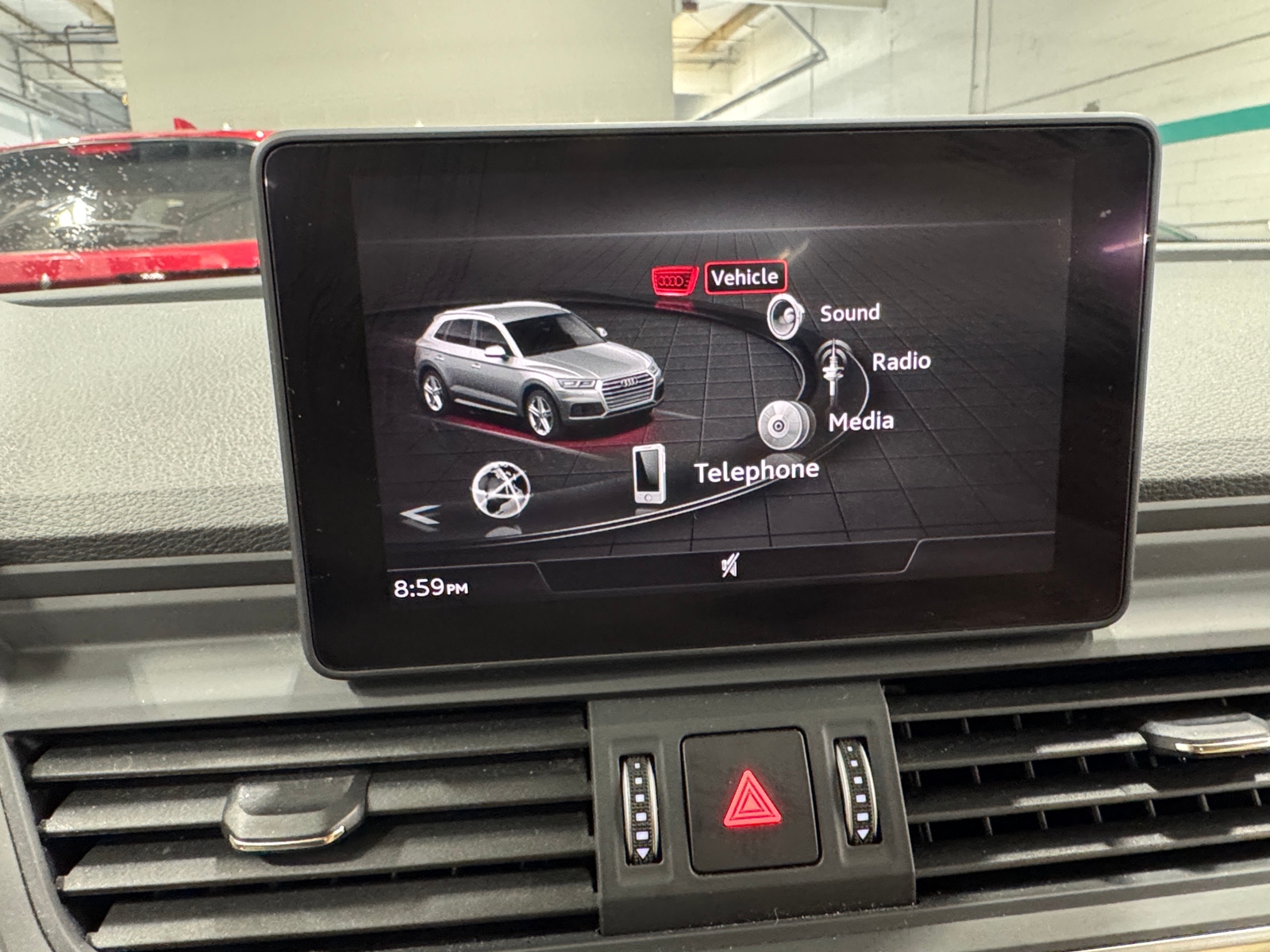 Thumbnail: 2020 Audi Q5 - 3