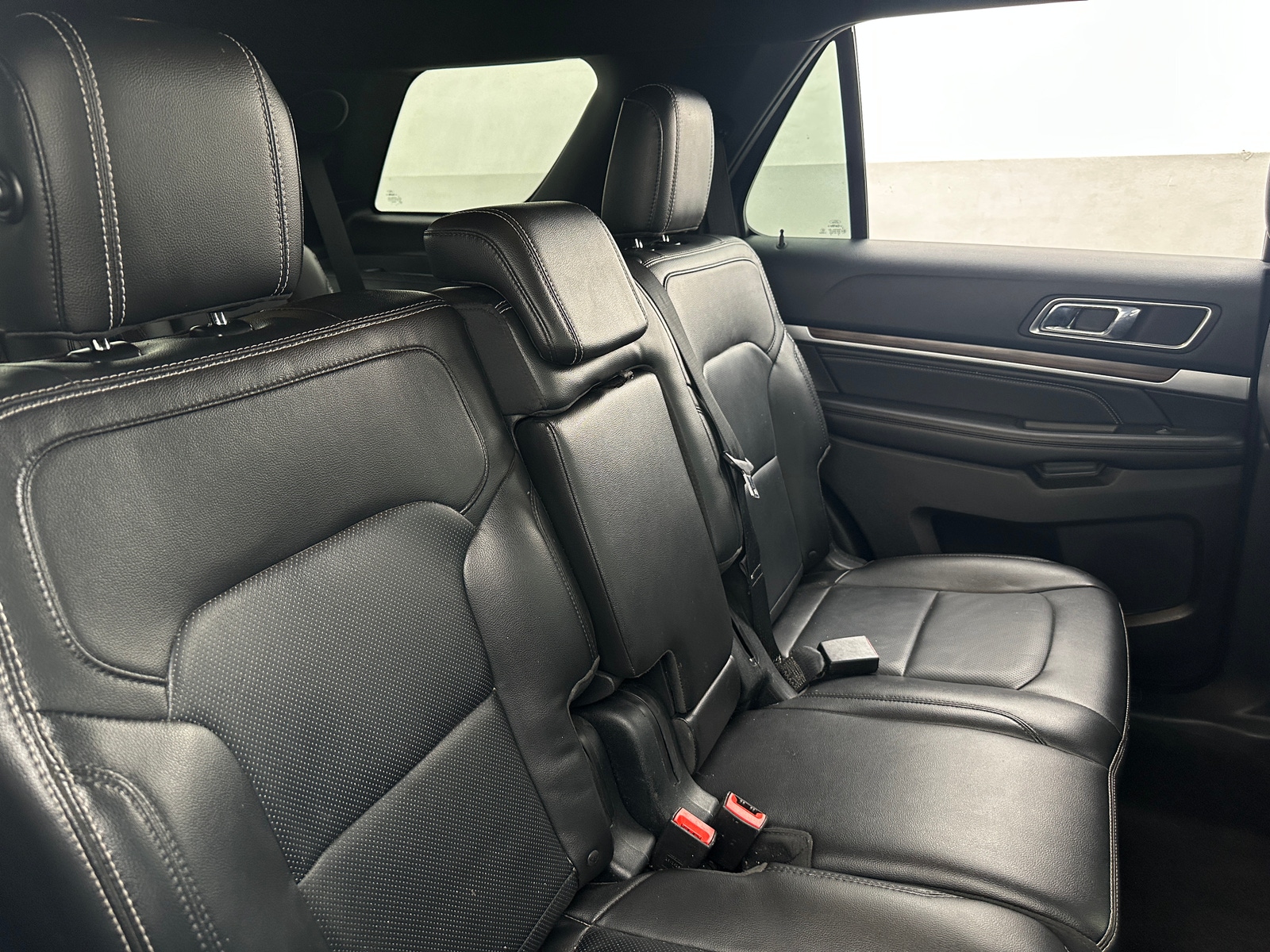 Thumbnail: 2018 Ford Explorer - 5