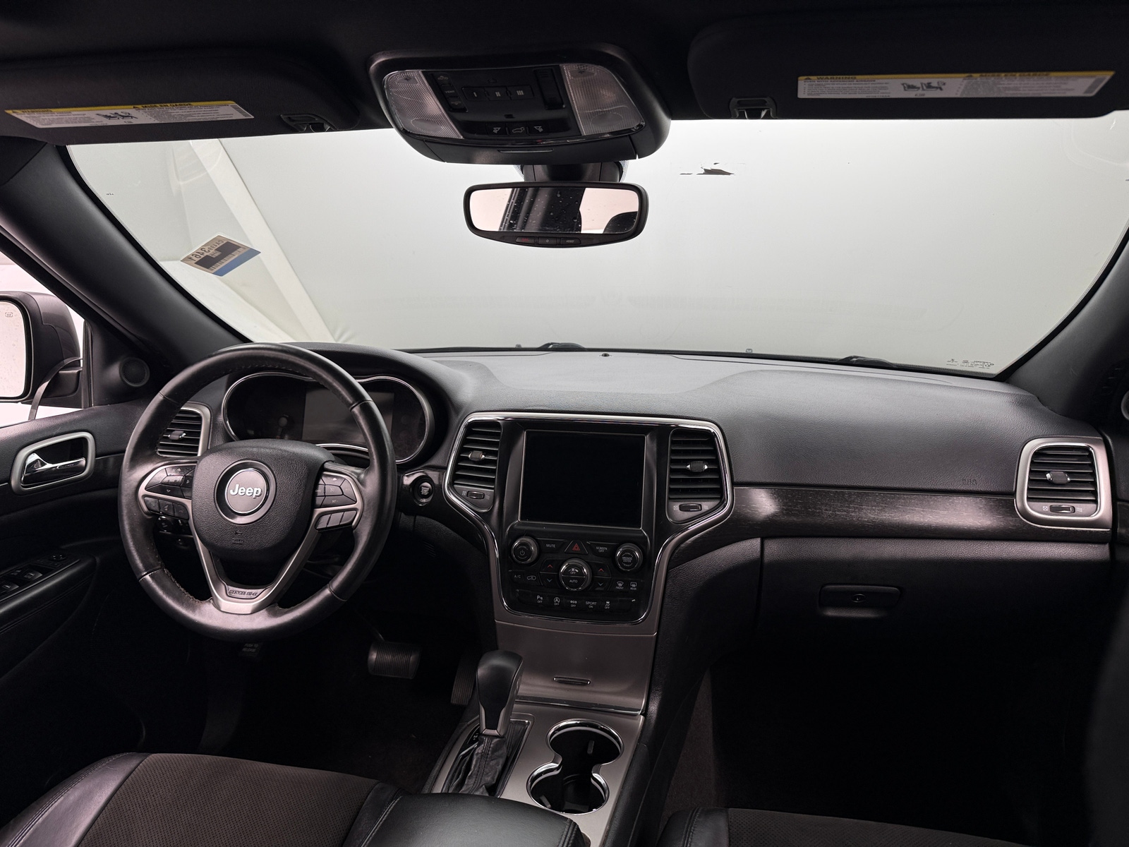 Thumbnail: 2018 Jeep Grand Cherokee - 3