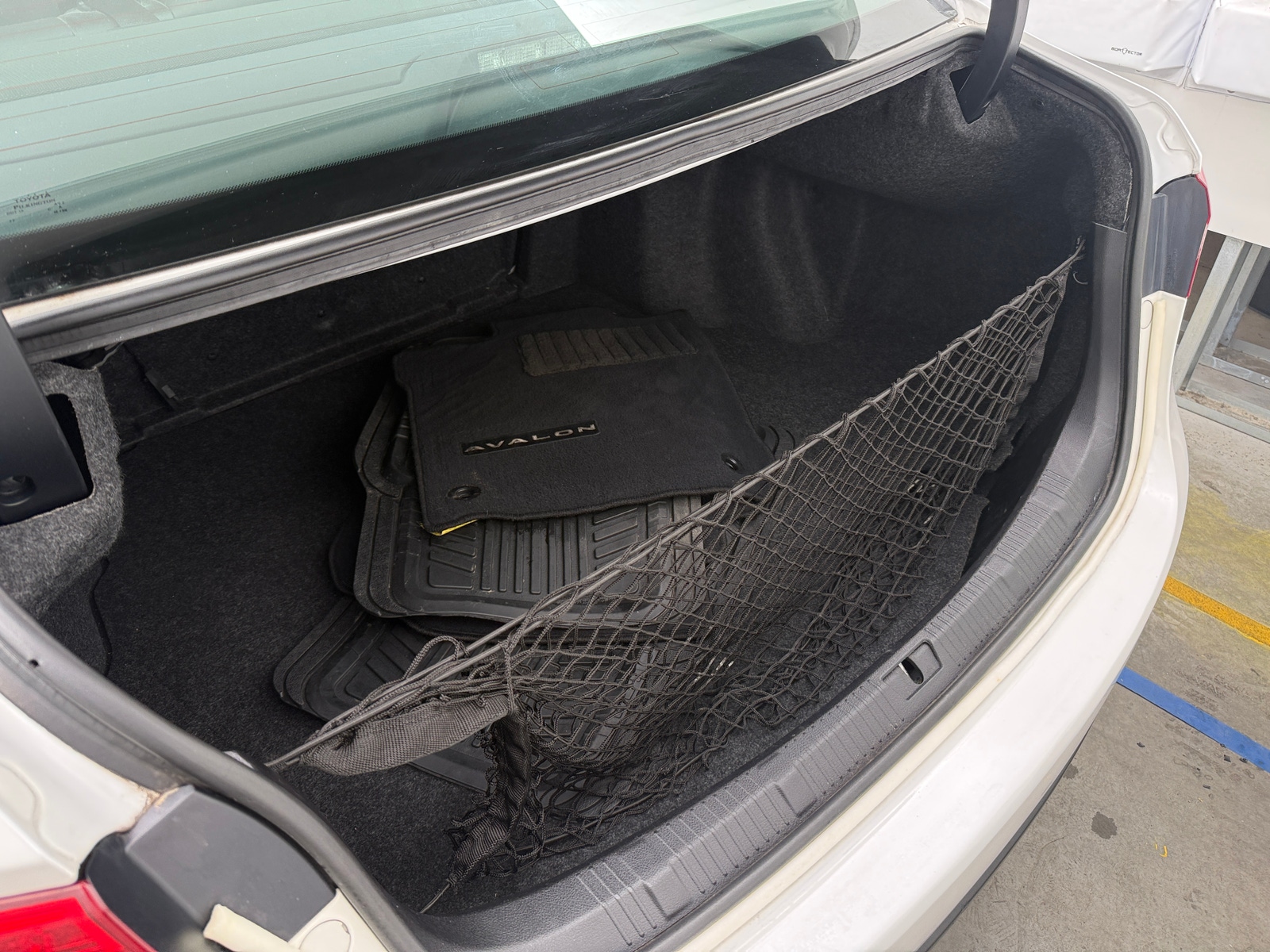 Thumbnail: 2013 Toyota Avalon - 6