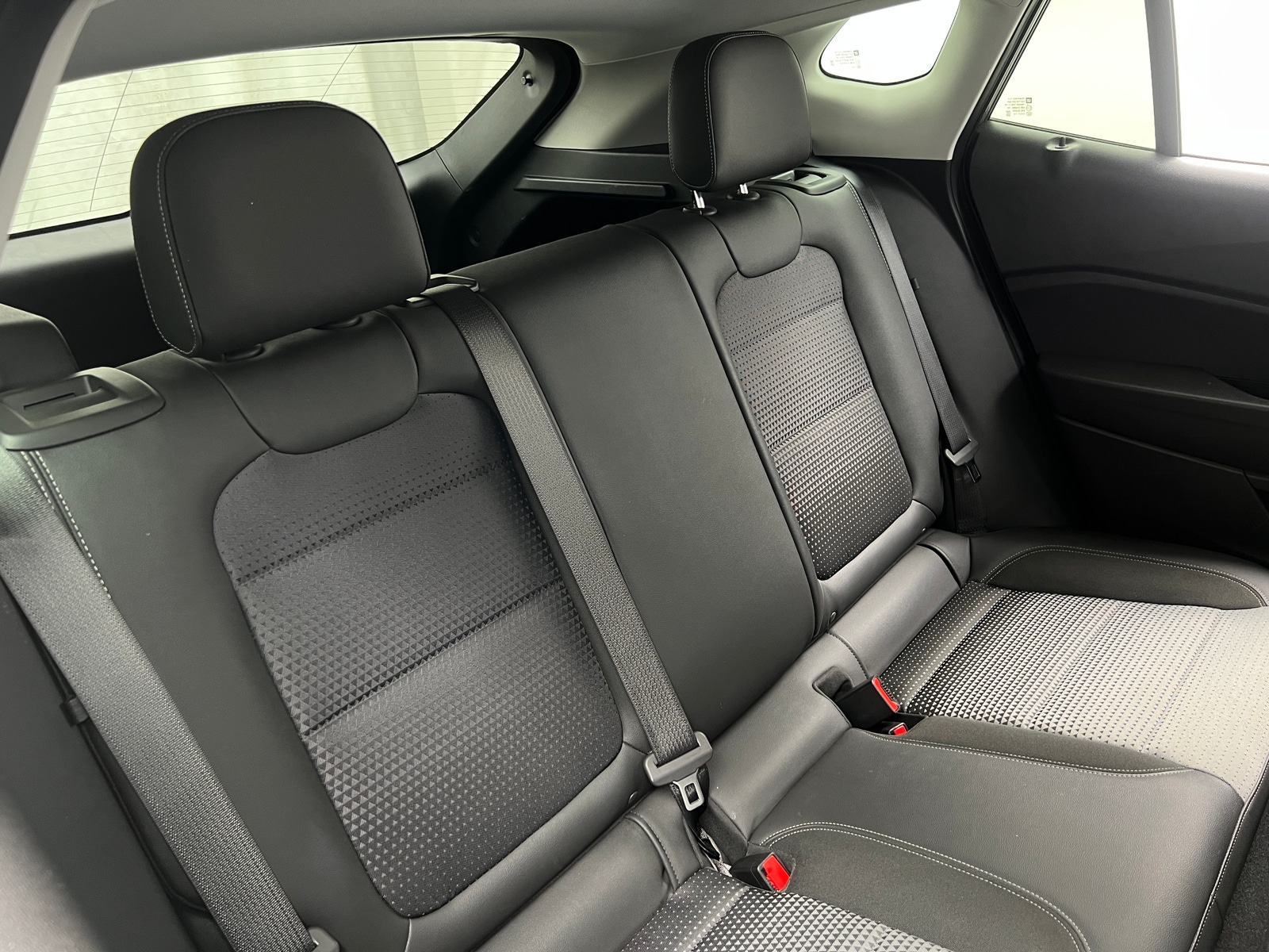 Thumbnail: 2025 Chevrolet Trax - 6