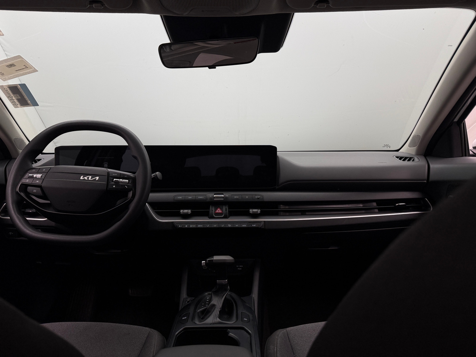 Thumbnail: 2025 Kia K4 - 3