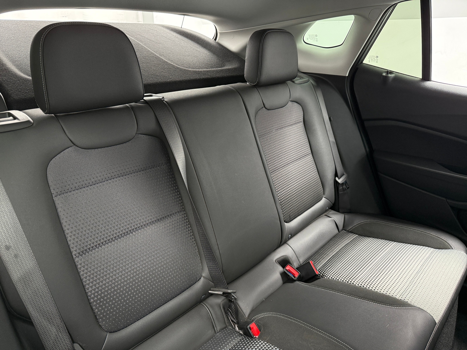 Thumbnail: 2025 Chevrolet Trax - 6