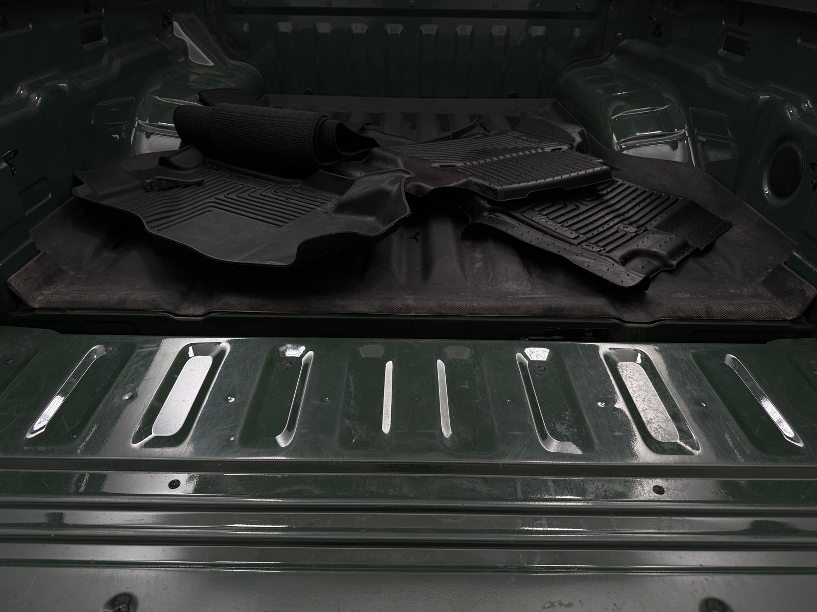 Thumbnail: 2025 Nissan Frontier - 7