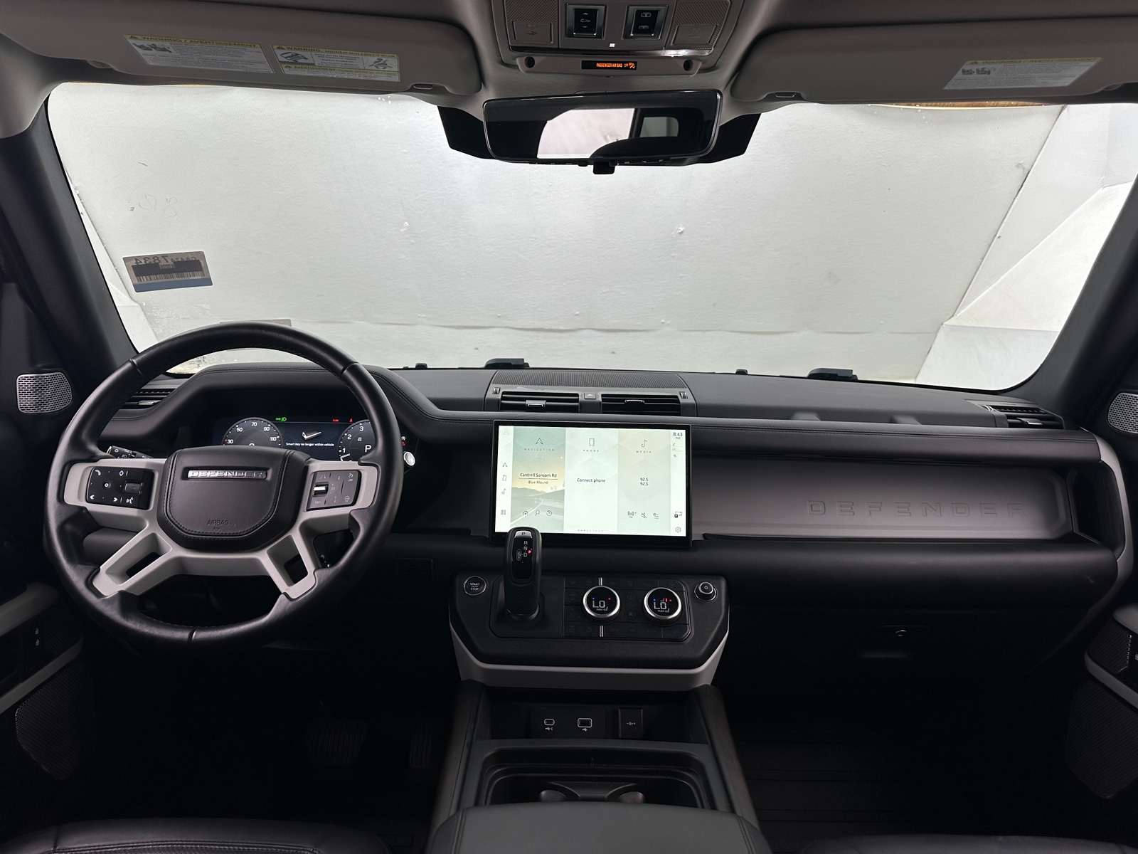 Thumbnail: 2023 Land Rover Defender - 2