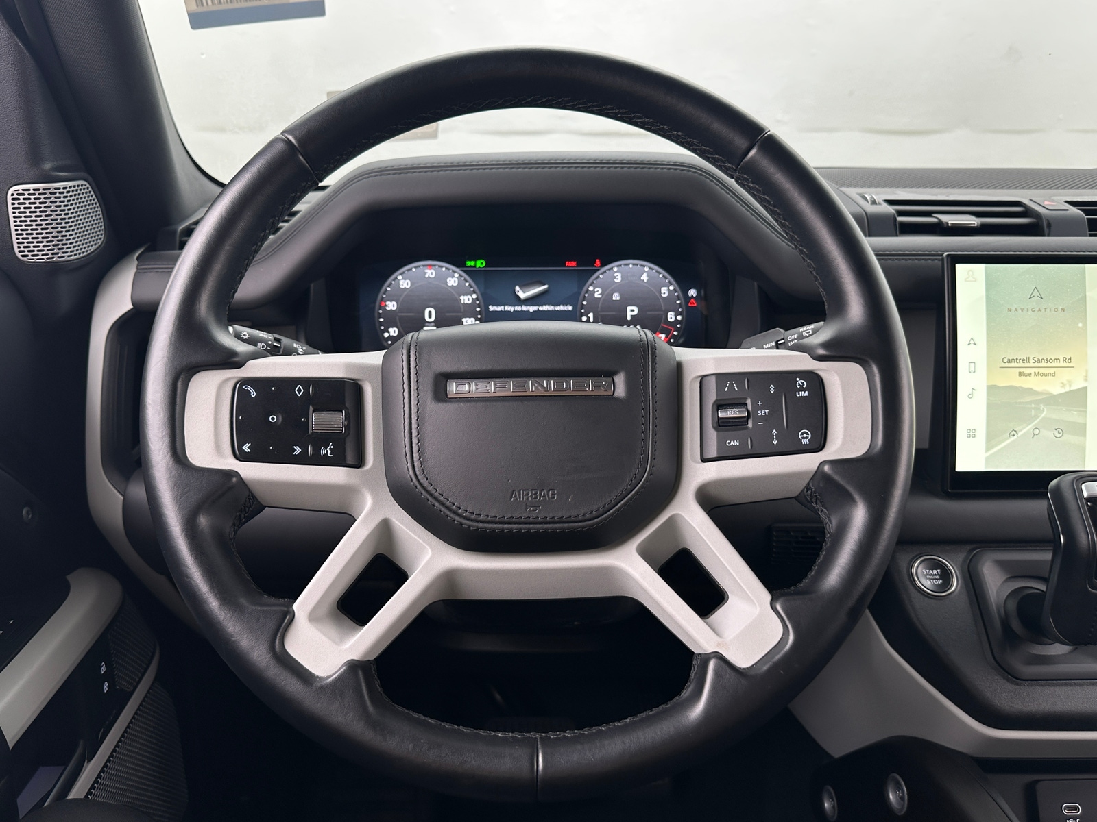 Thumbnail: 2023 Land Rover Defender - 4
