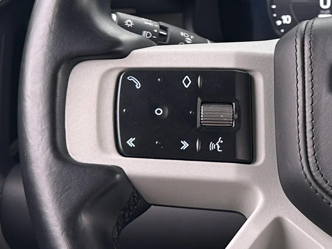 2023 Land Rover Defender First Edition - Photo 17