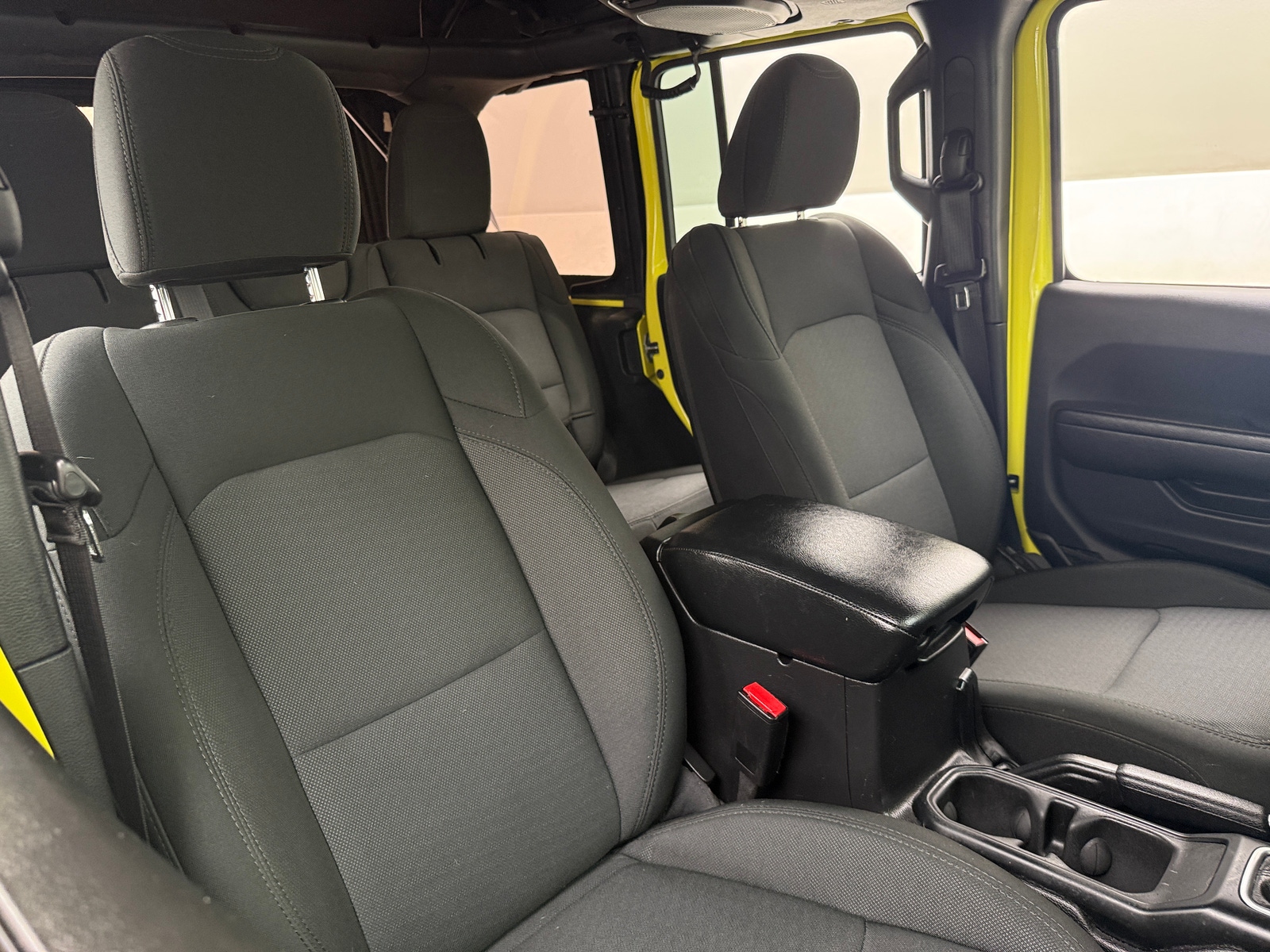 Thumbnail: 2022 Jeep Wrangler - 2