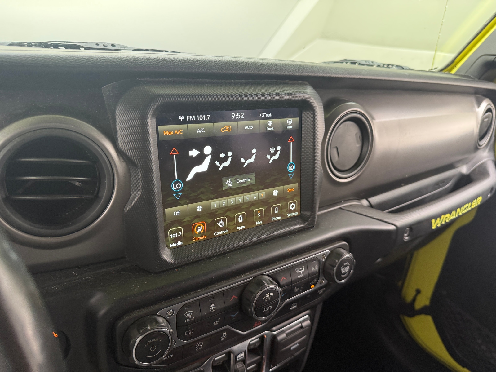 Thumbnail: 2022 Jeep Wrangler - 4