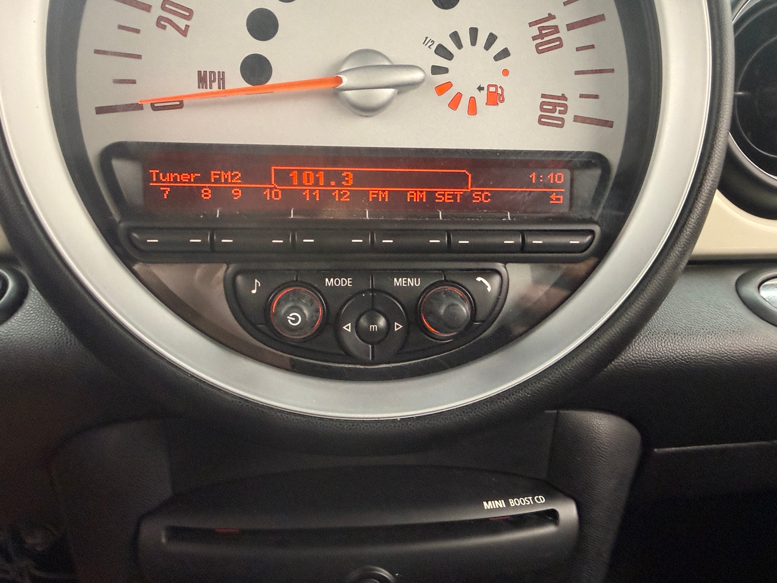 Thumbnail: 2014 MINI Cooper Convertible - 4