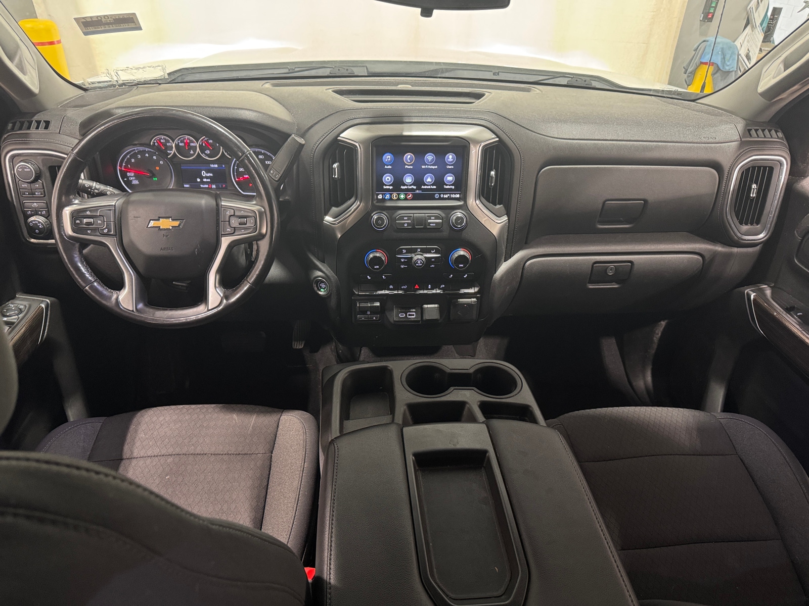 Thumbnail: 2020 Chevrolet Silverado 1500 - 3
