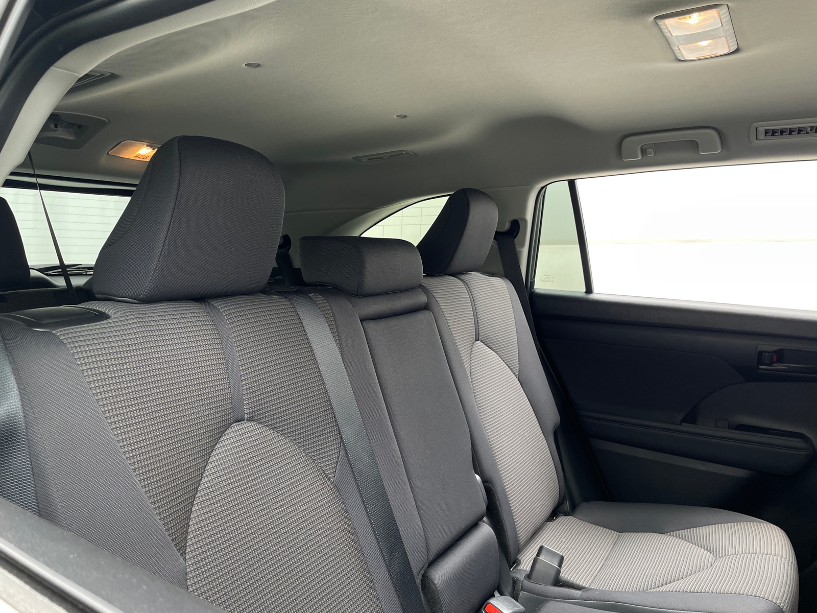 Thumbnail: 2025 Toyota Highlander - 6