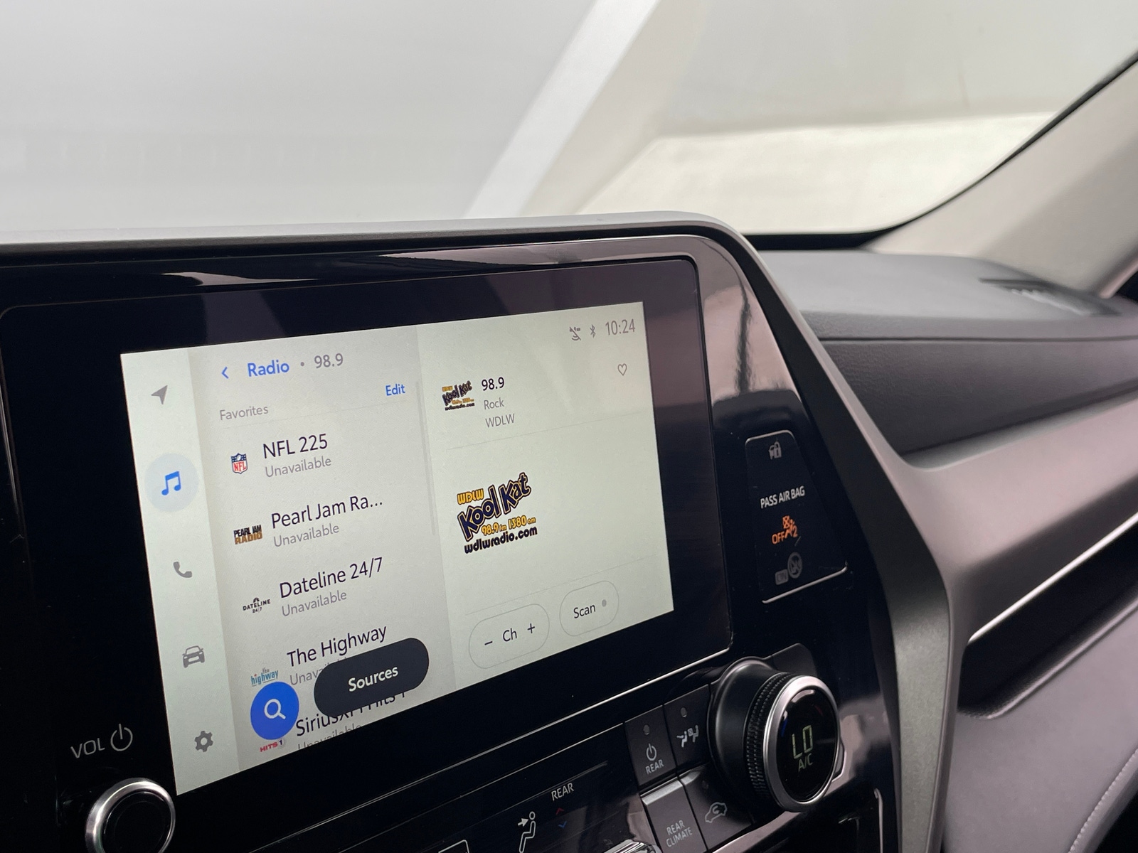 Thumbnail: 2025 Toyota Highlander - 4