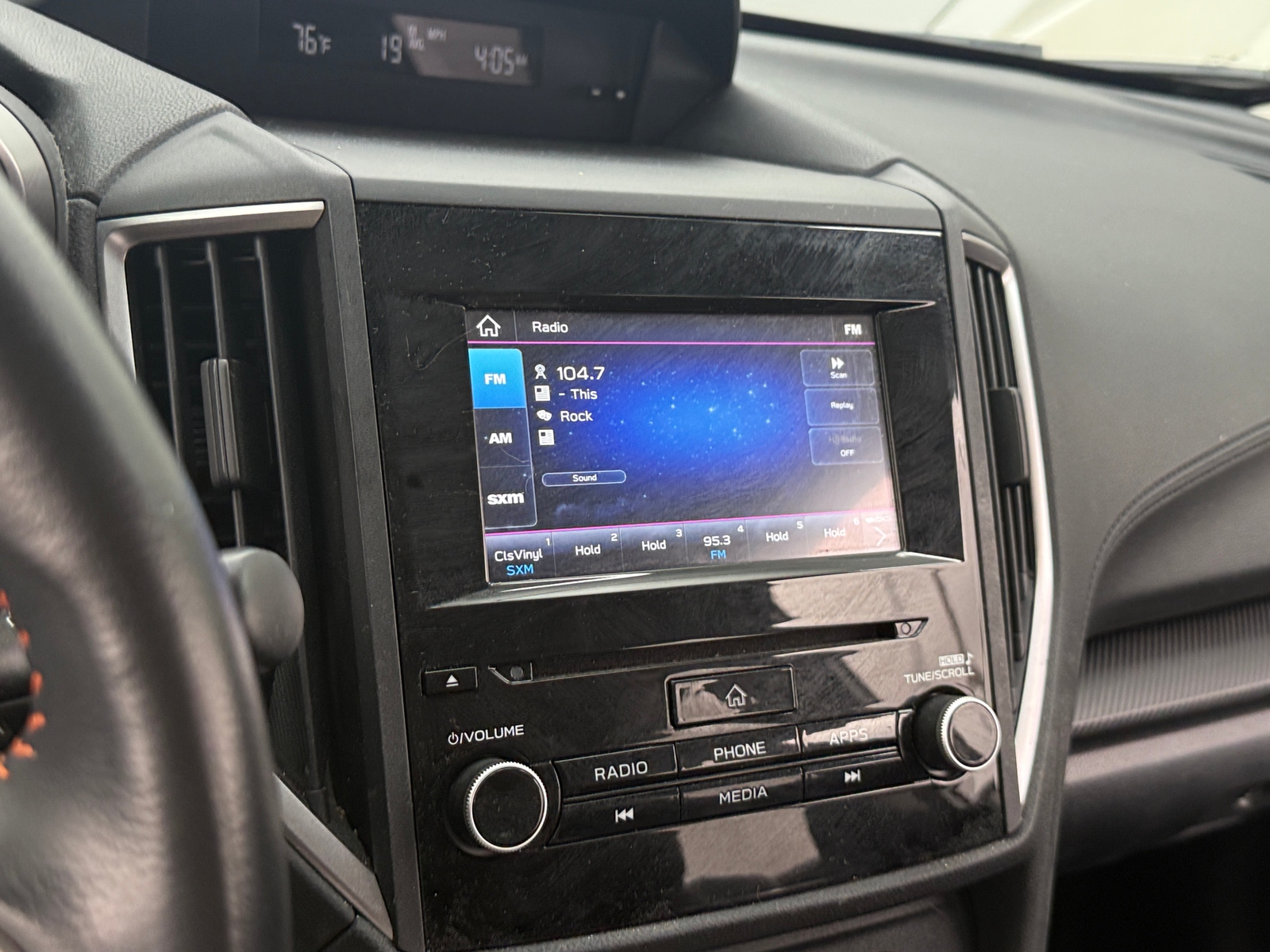 Thumbnail: 2019 Subaru Crosstrek - 4