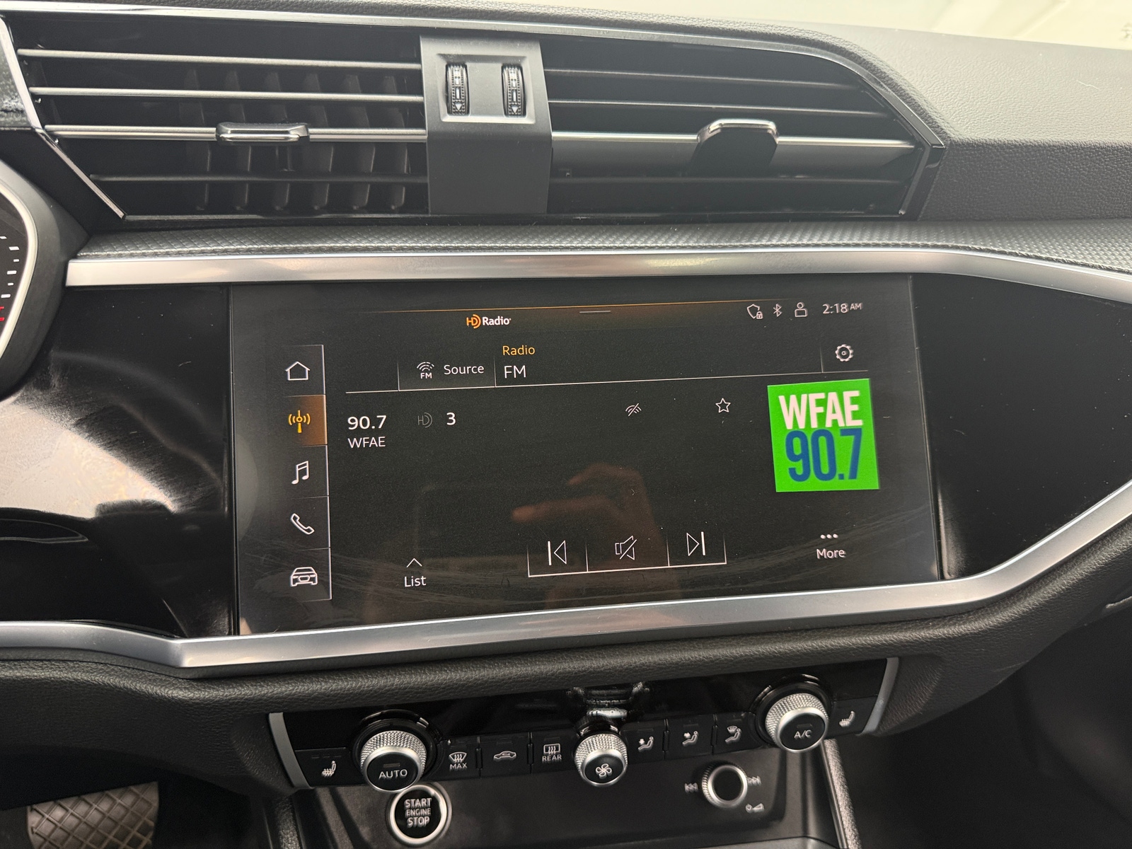 Thumbnail: 2025 Audi Q3 - 3