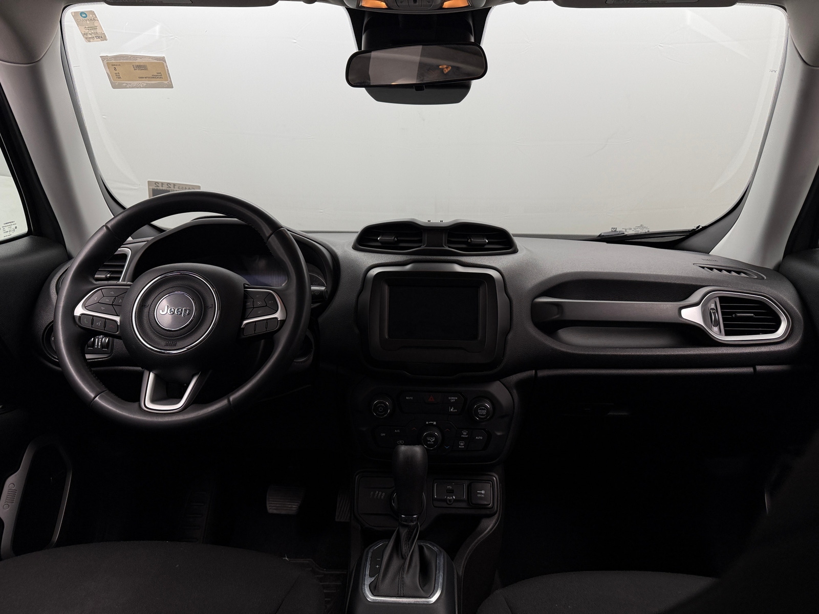 Thumbnail: 2021 Jeep Renegade - 3