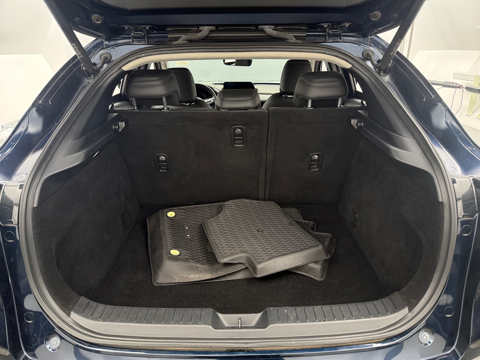 Thumbnail: 2023 Mazda CX-30 - 6