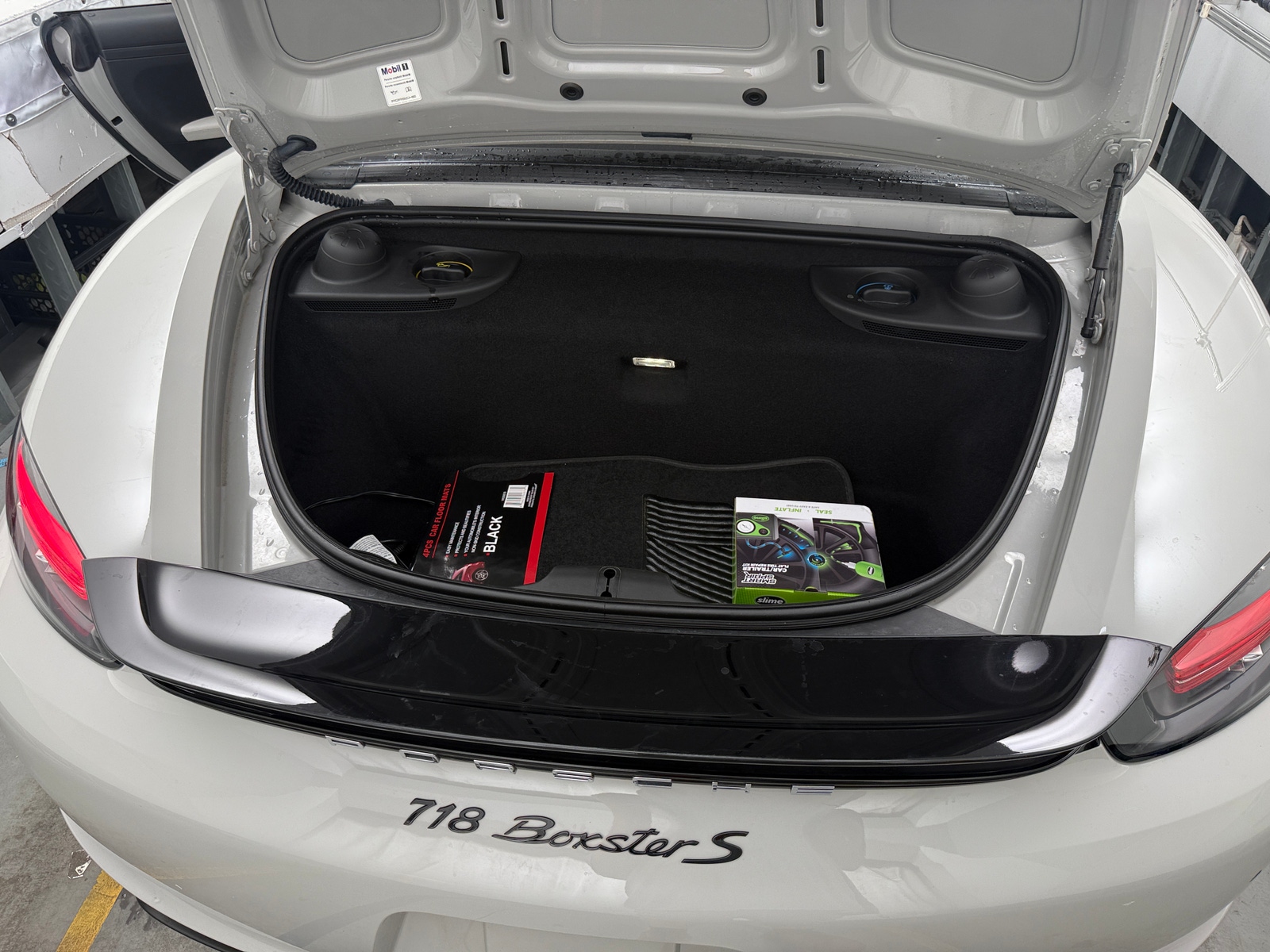 Thumbnail: 2019 Porsche 718 Boxster - 5