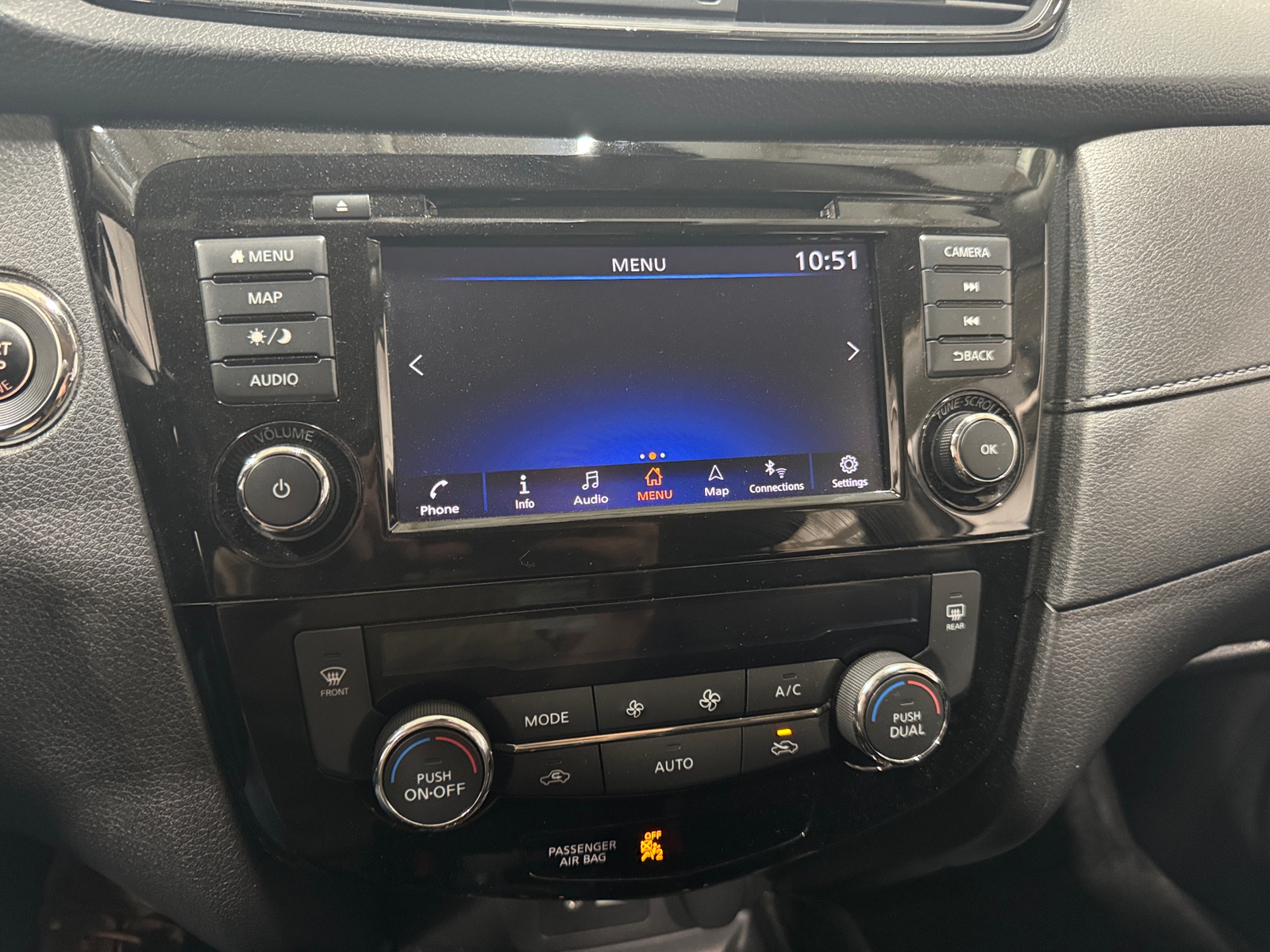 Thumbnail: 2019 Nissan Rogue - 4