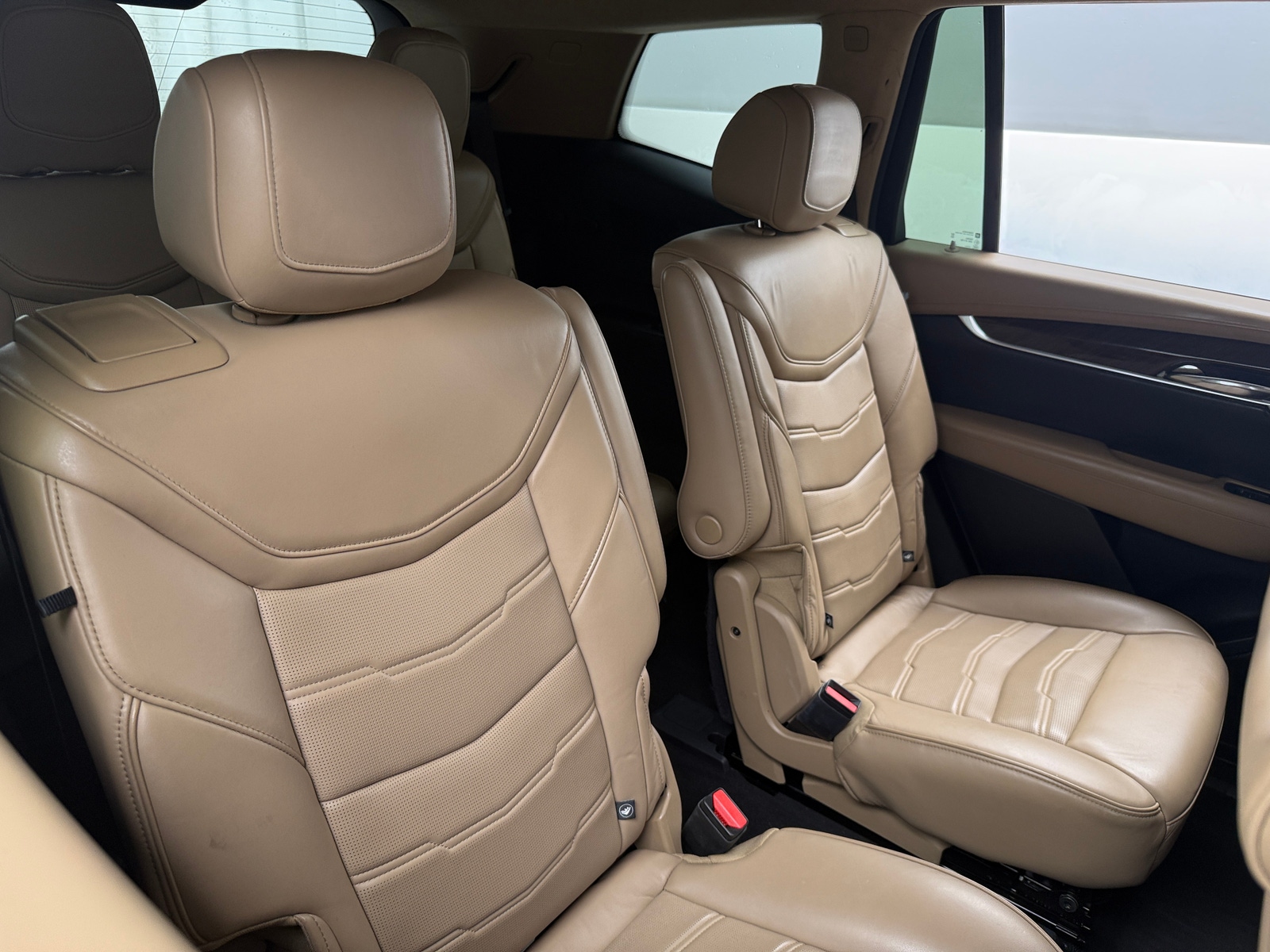 Thumbnail: 2020 Cadillac XT6 - 5