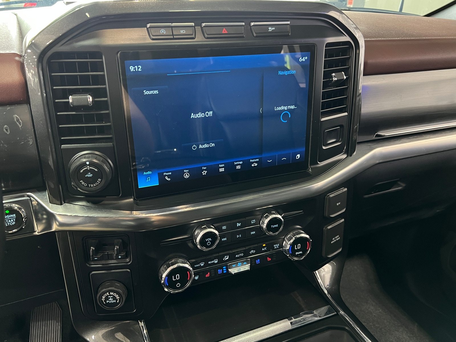 Thumbnail: 2021 Ford Econoline - 3