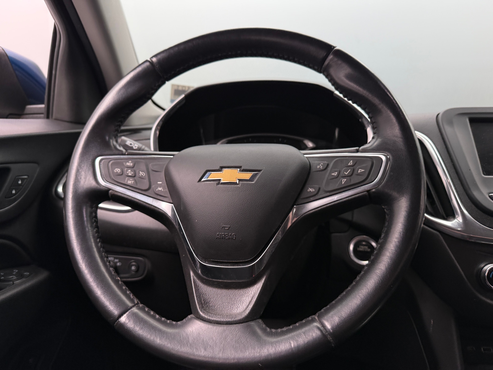 Thumbnail: 2021 Chevrolet Equinox - 5