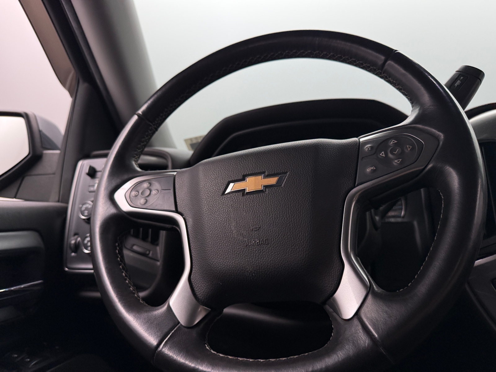 Thumbnail: 2017 Chevrolet Silverado 1500 - 5