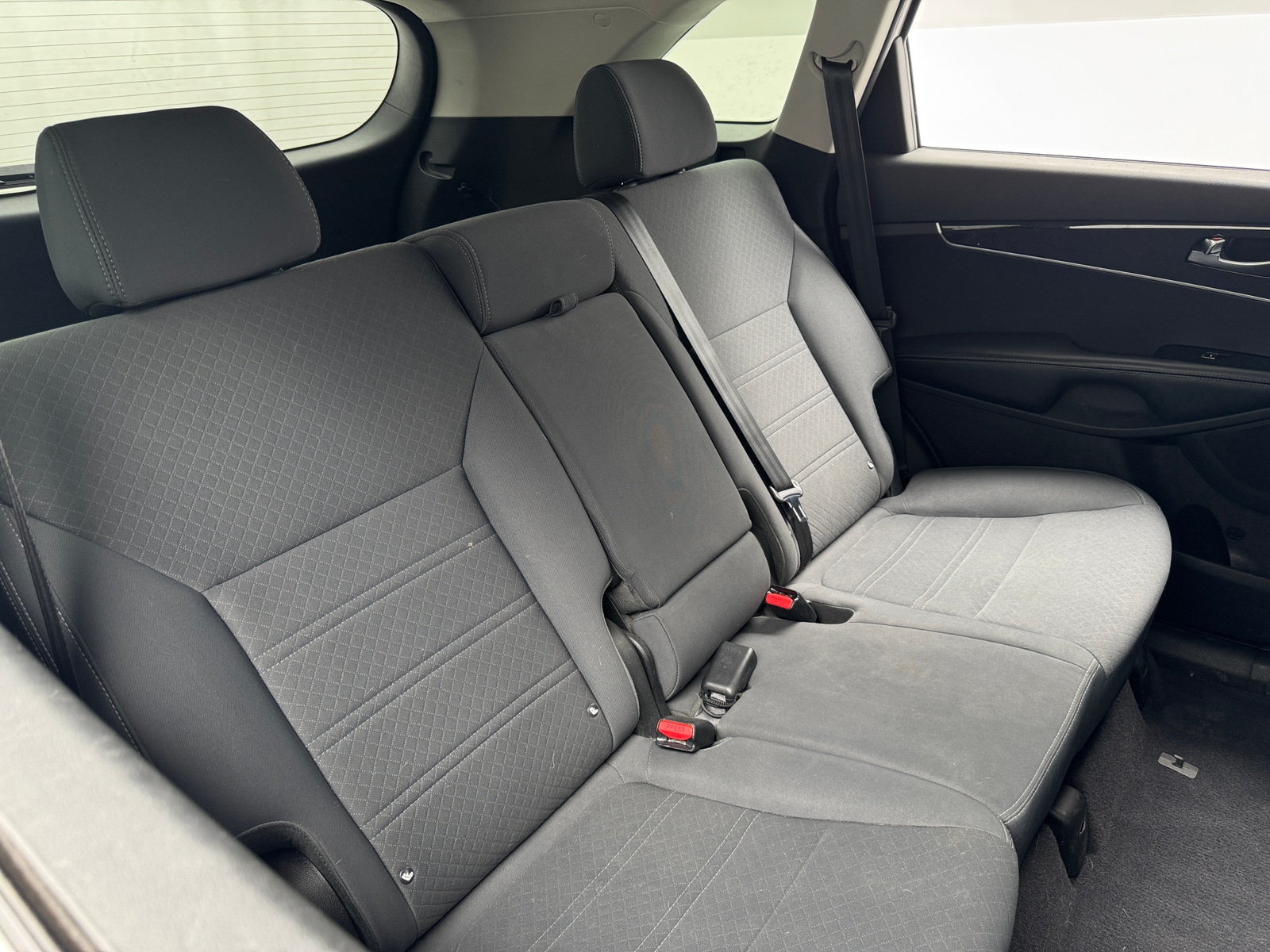 Thumbnail: 2017 Kia Sorento - 6