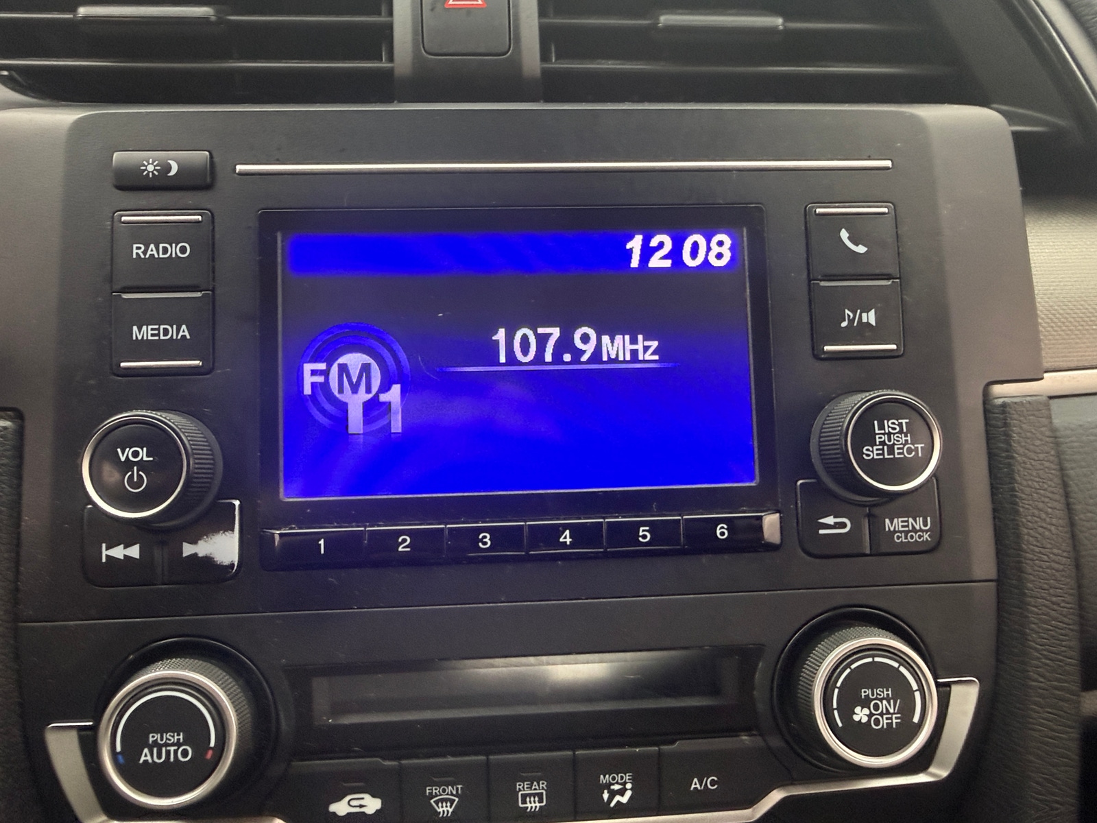 Thumbnail: 2020 Honda Civic - 4