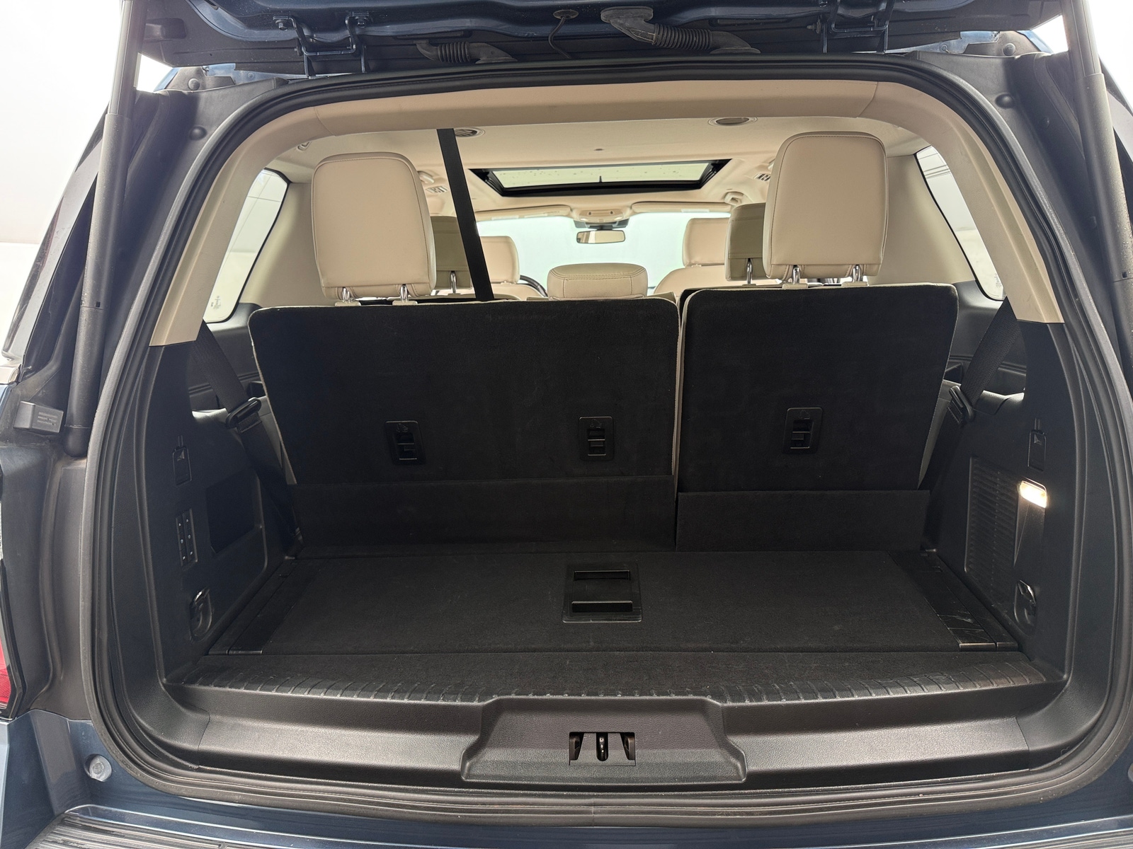 Thumbnail: 2020 Ford Expedition - 6