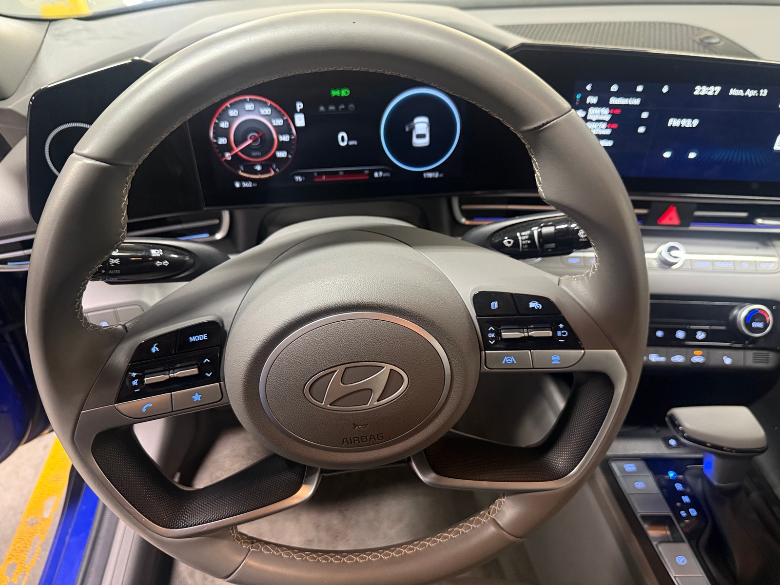 Thumbnail: 2025 Hyundai Elantra - 5