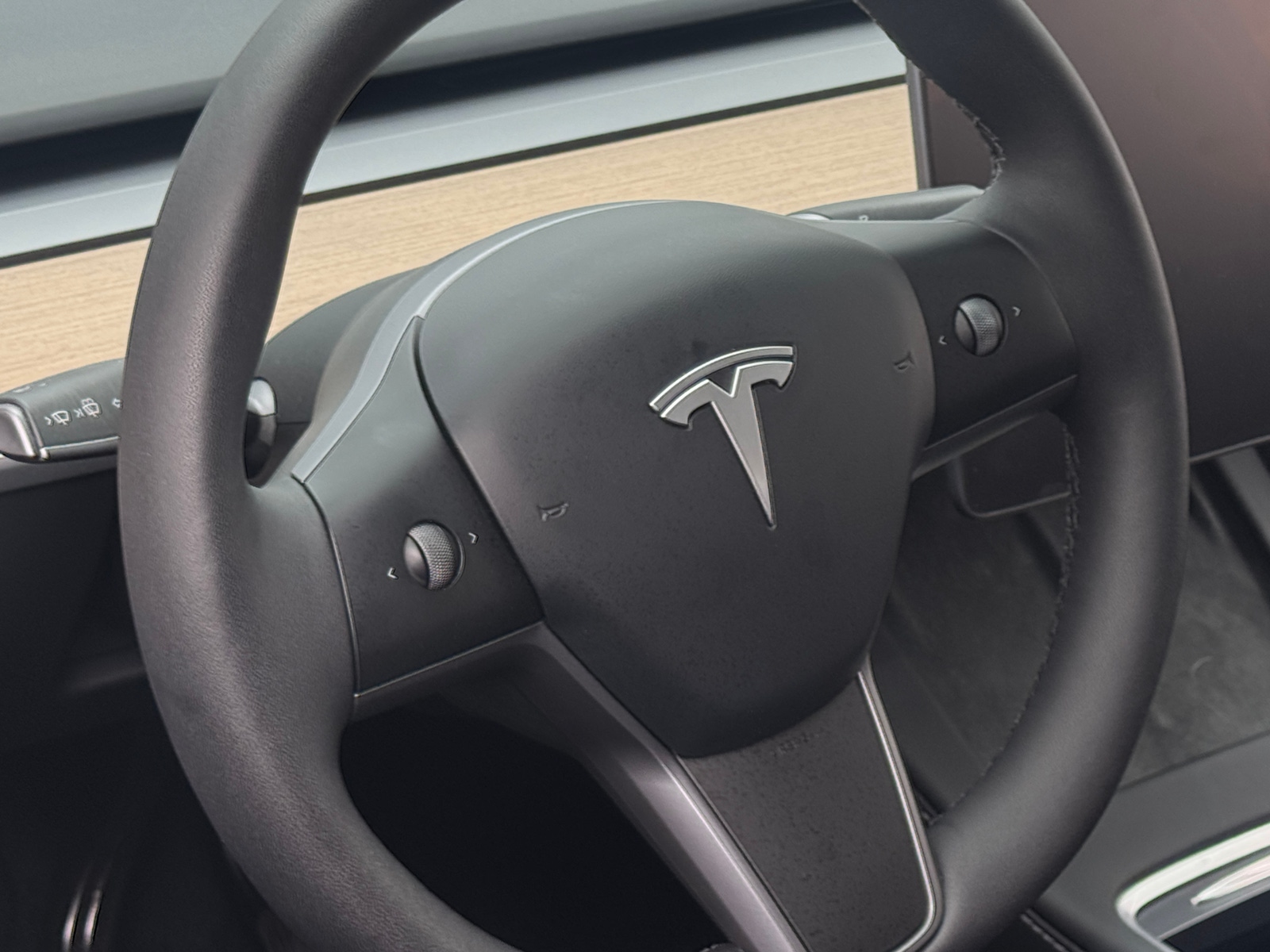 Thumbnail: 2025 Tesla Model Y - 4