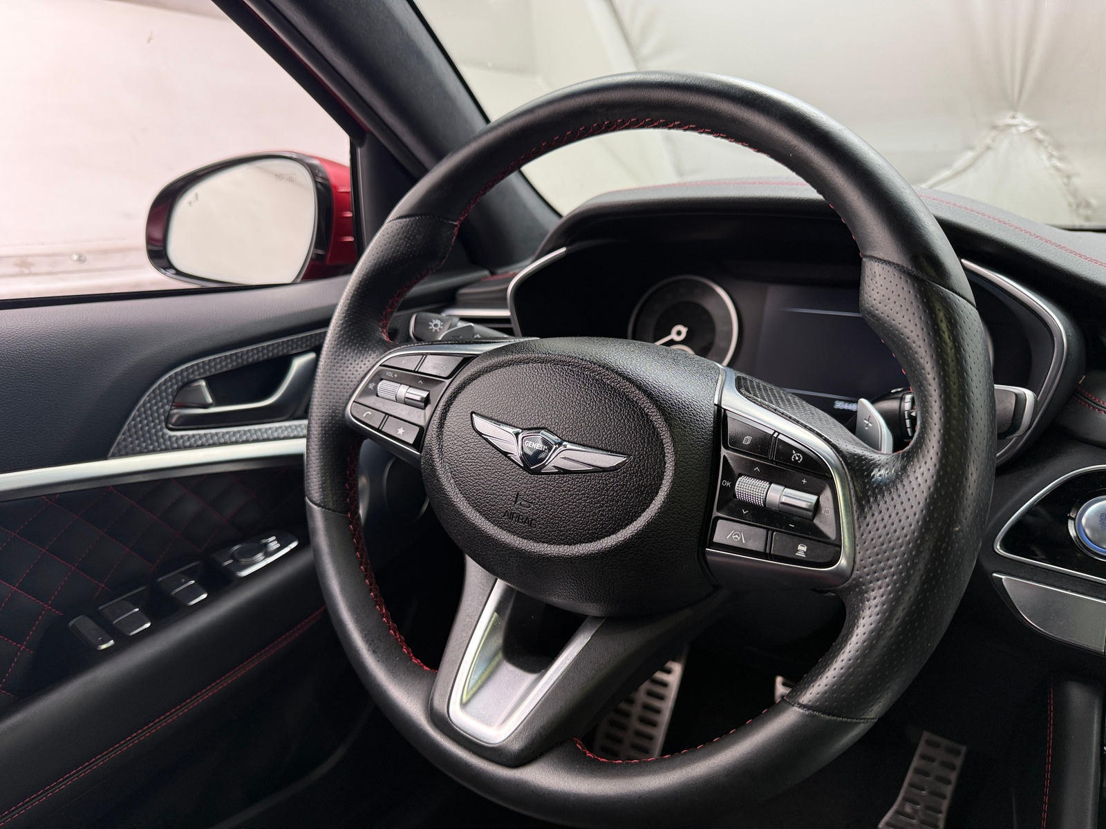 Thumbnail: 2023 Genesis G70 - 4