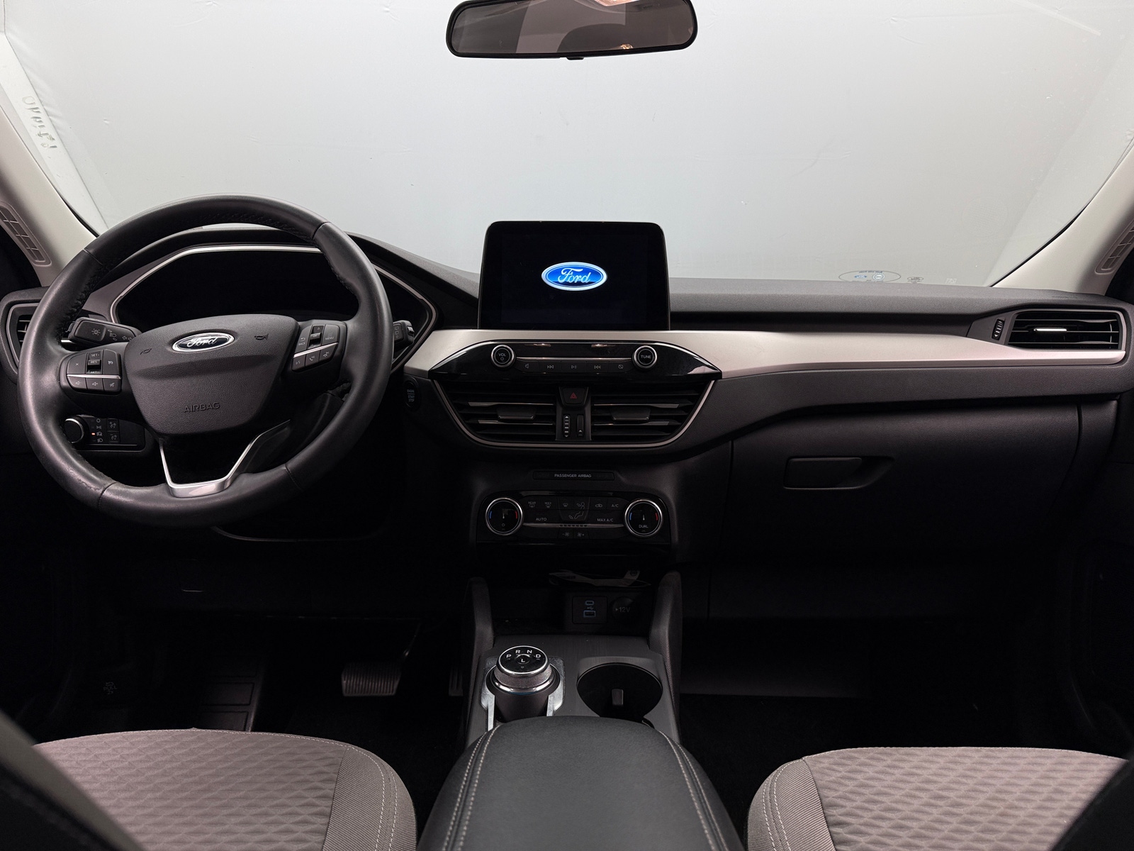 Thumbnail: 2022 Ford Escape - 3