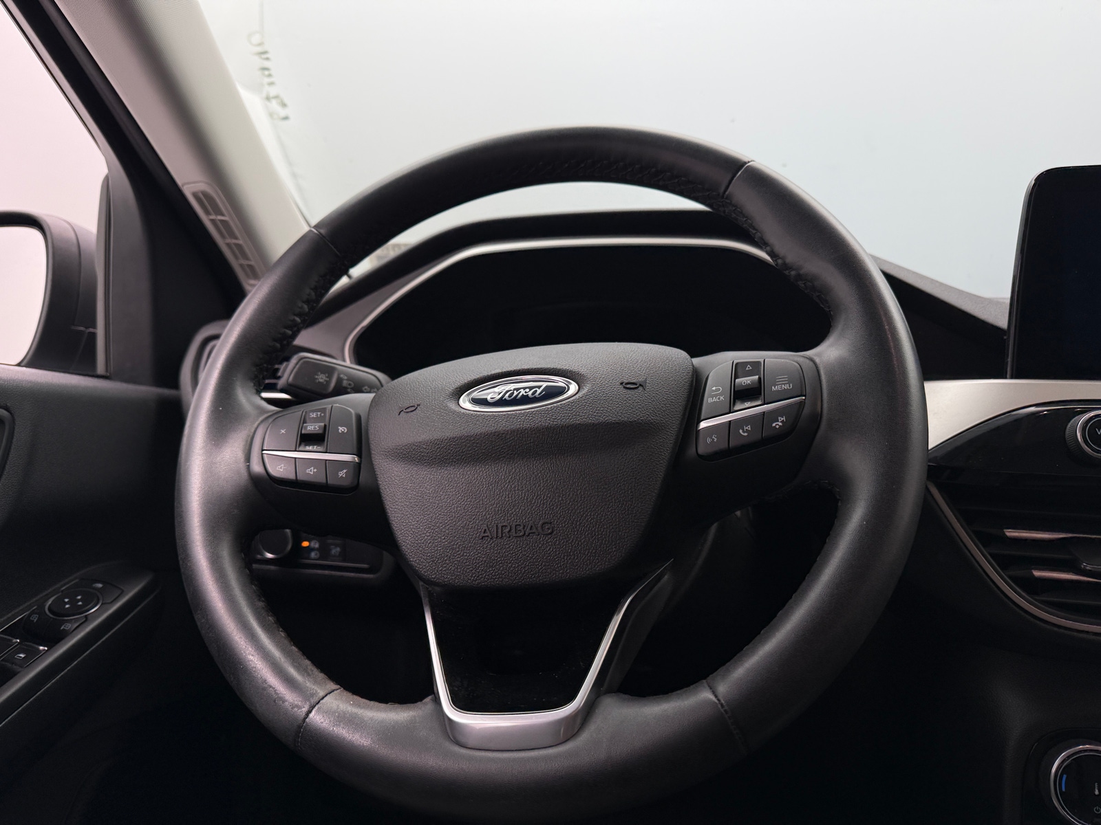 Thumbnail: 2022 Ford Escape - 5