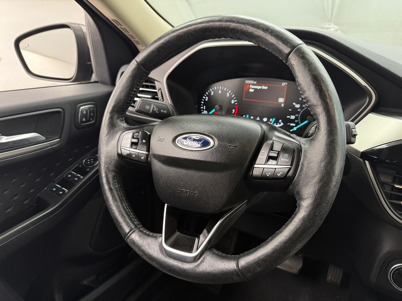 Thumbnail: 2020 Ford Escape - 4