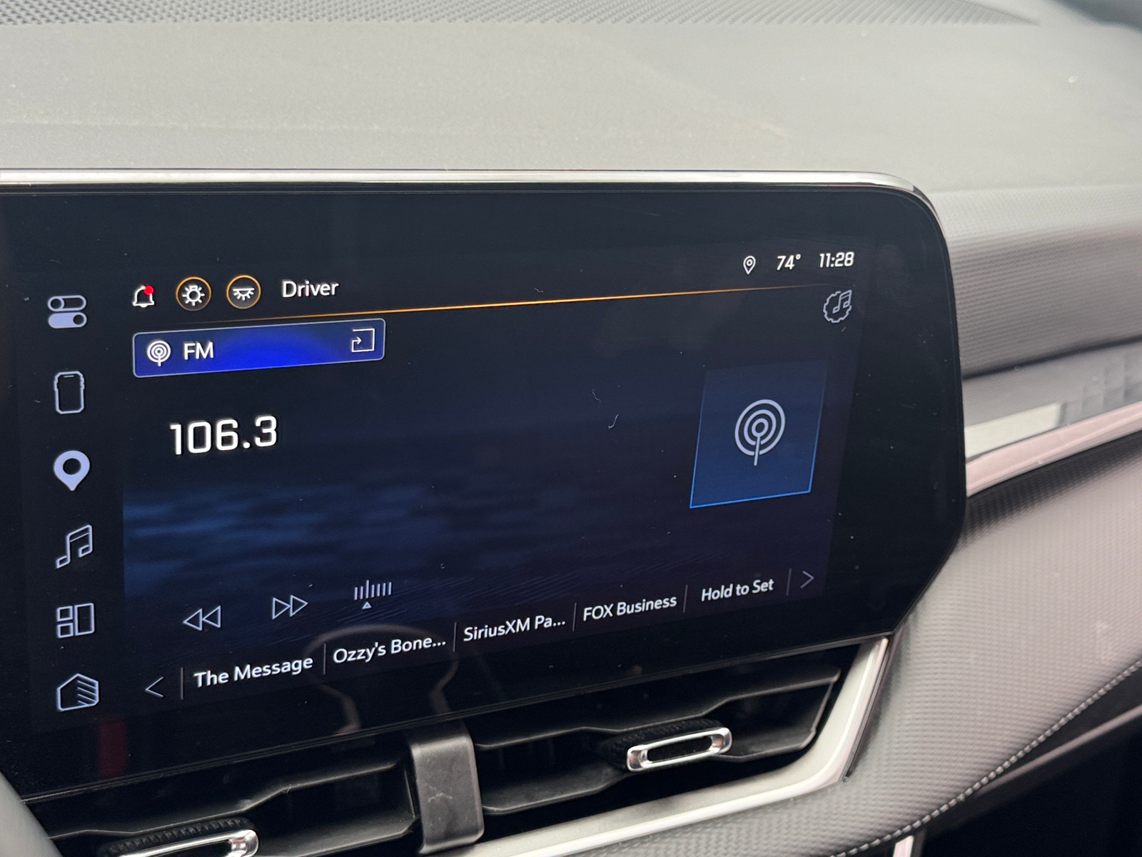 Thumbnail: 2025 Chevrolet Equinox - 4